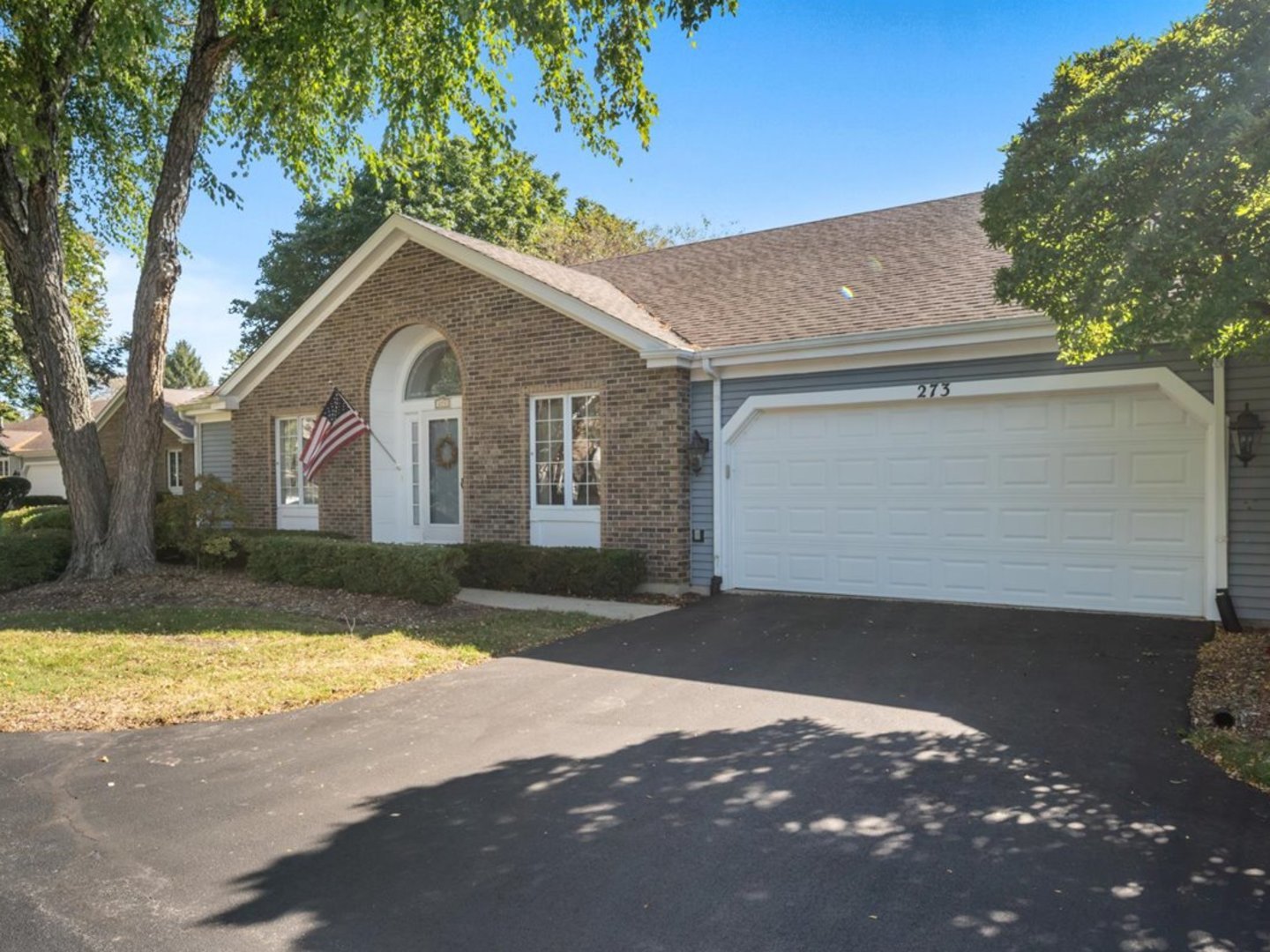273 Governors Lane, Elgin IL 60123