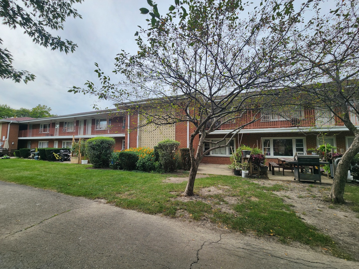 1107 E ALGONQUIN Road Unit 16, Arlington Heights IL 60005