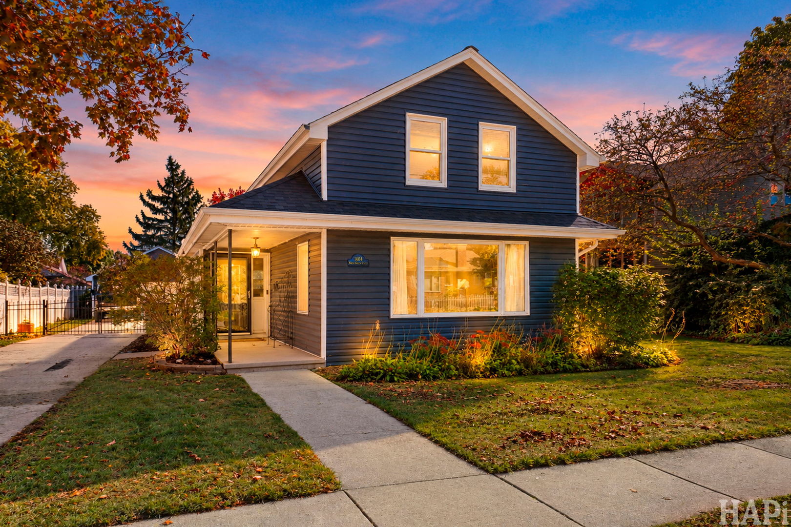 1404 N Green Street, Mchenry IL 60050