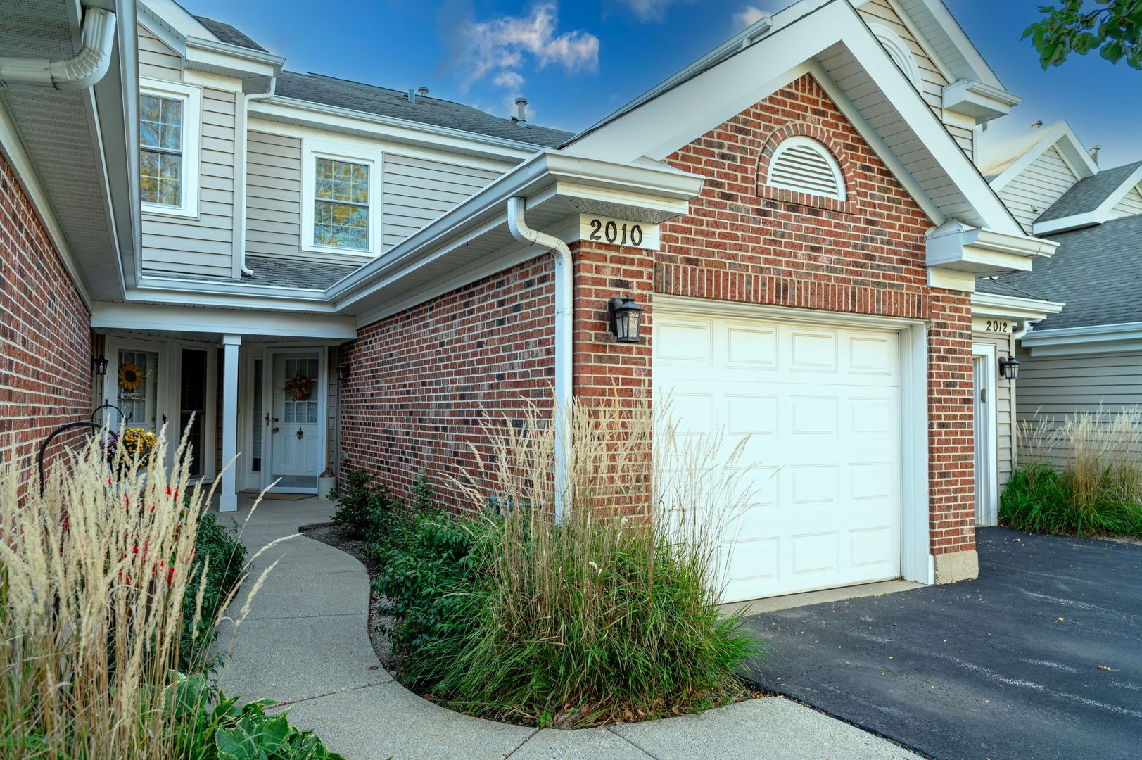 2010 N Stillwater Road, Arlington Heights IL 60004