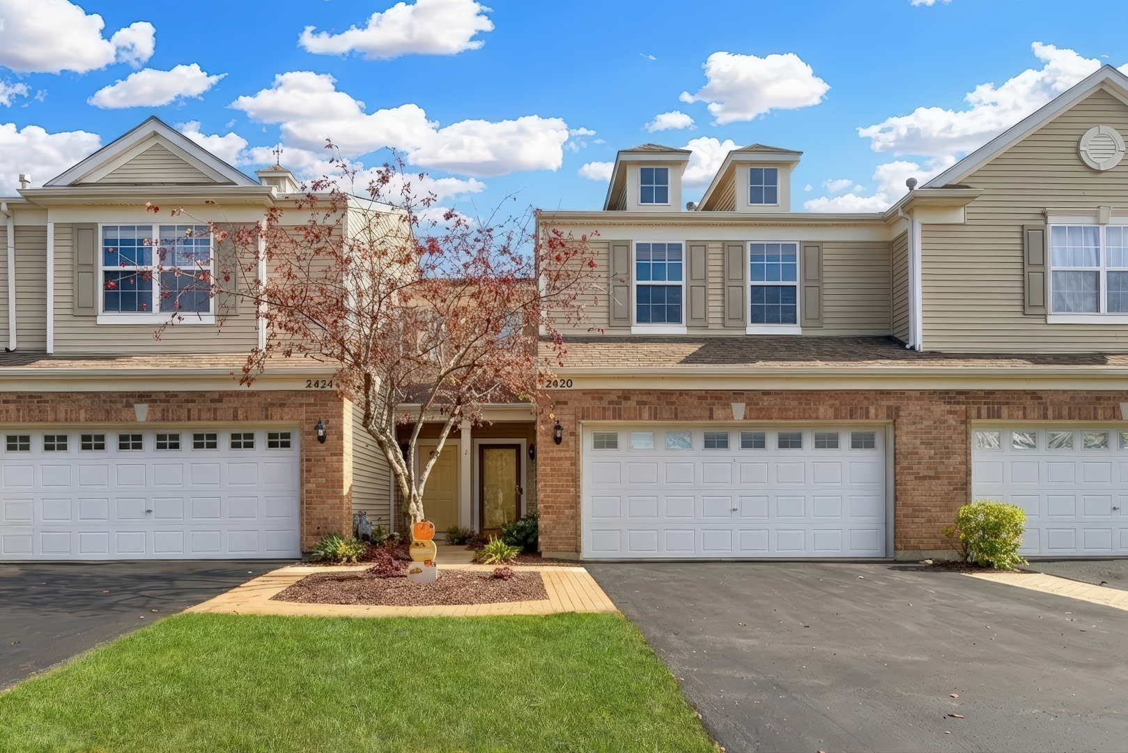 2420 Evergreen Circle, Mchenry IL 60050