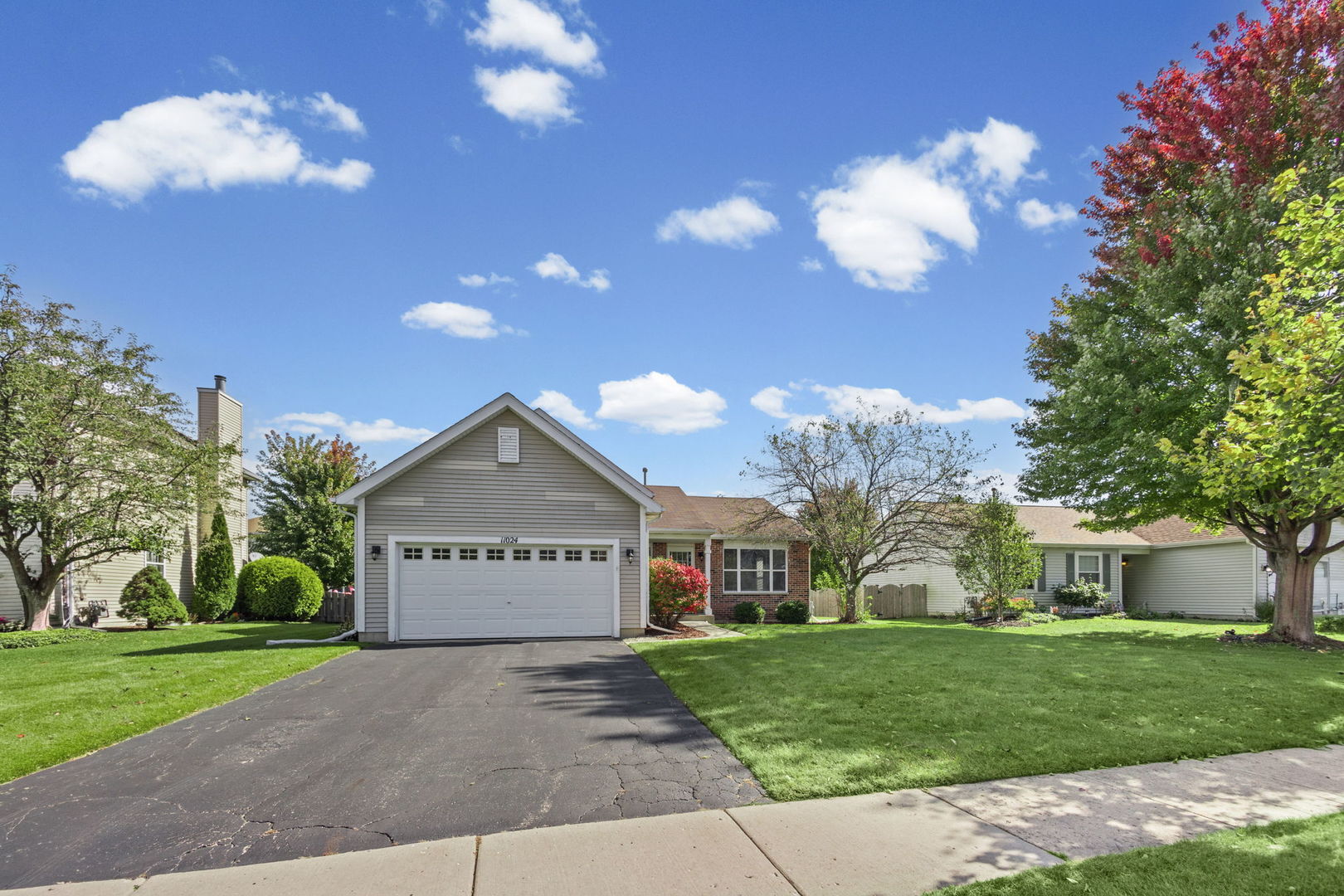 11024 Madison Way, Huntley IL 60142