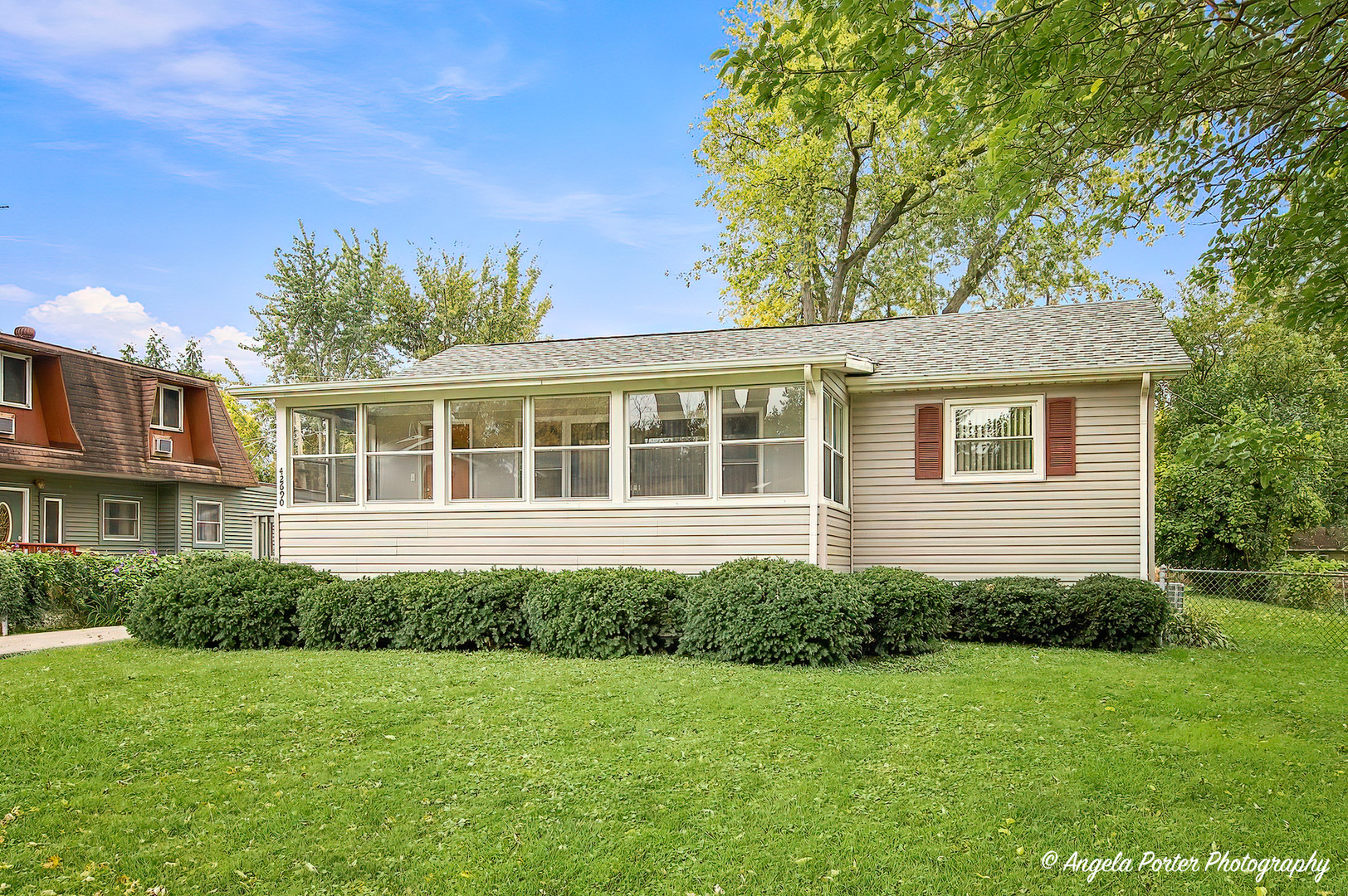 42690 N Lake Drive, Antioch IL 60002