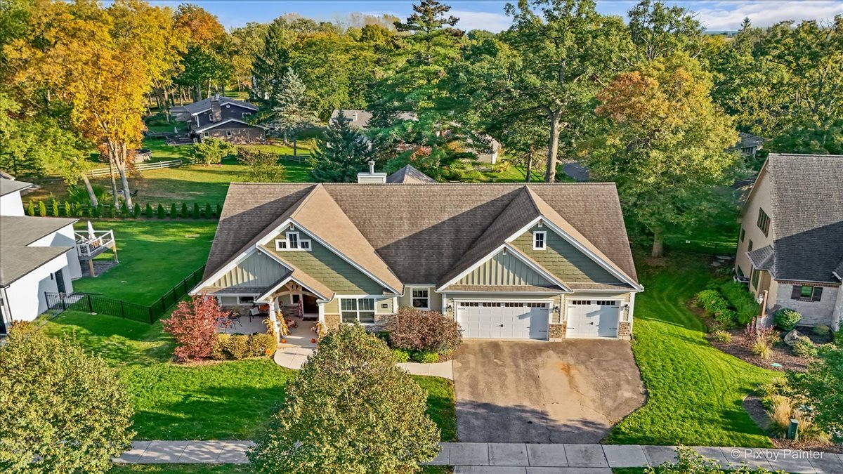 209 Burr Oak Circle, Elgin IL 60124