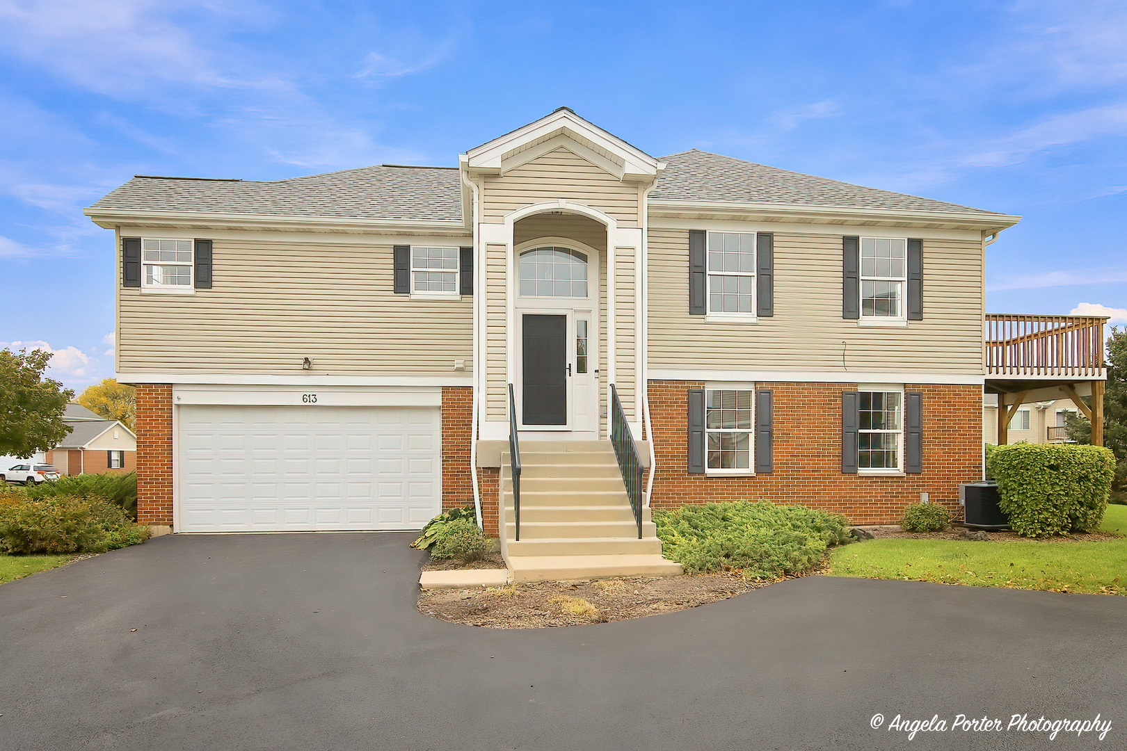 613 Legend Lane Unit 20-4, Mchenry IL 60050