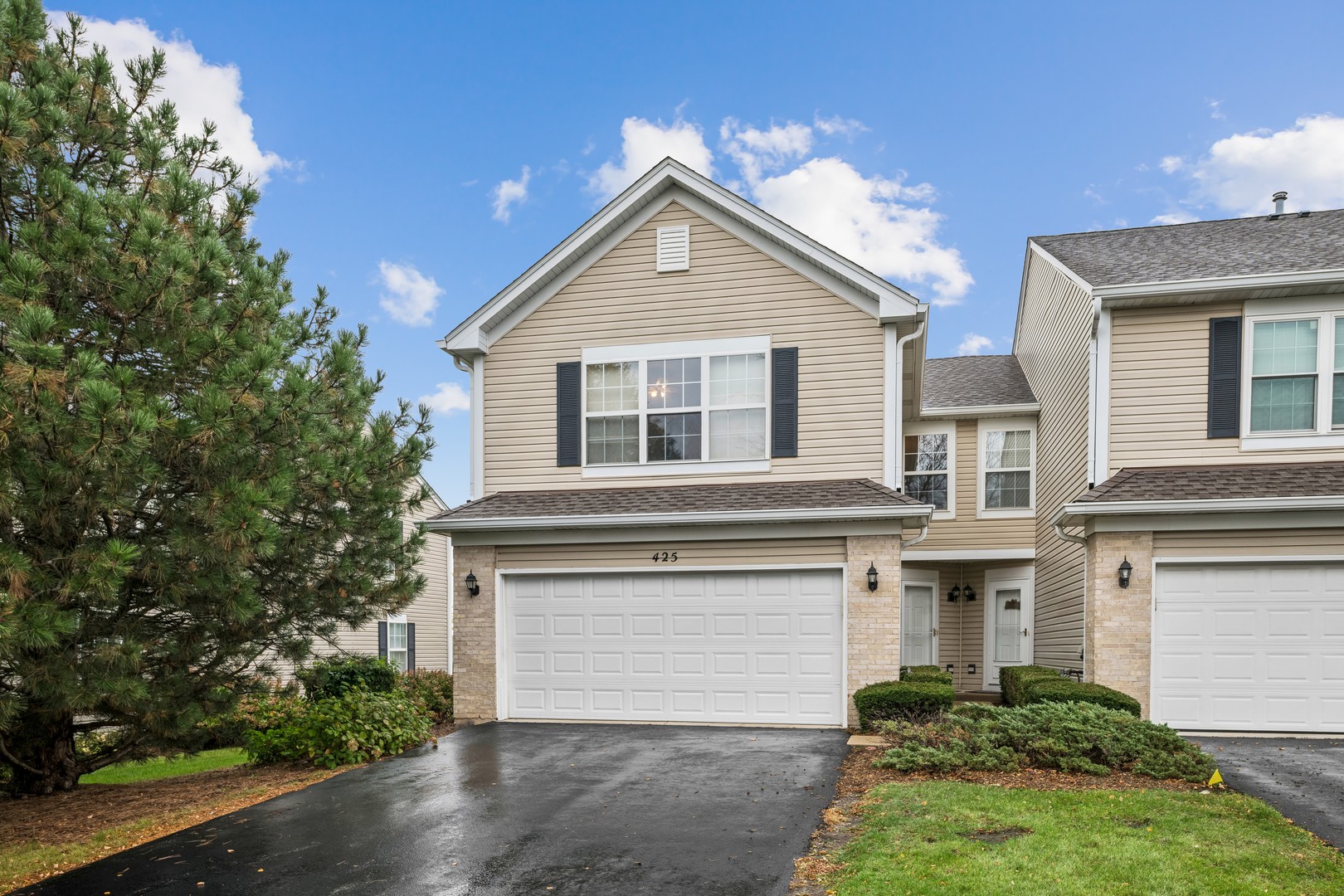 425 Windham Cove Drive, Crystal Lake IL 60014