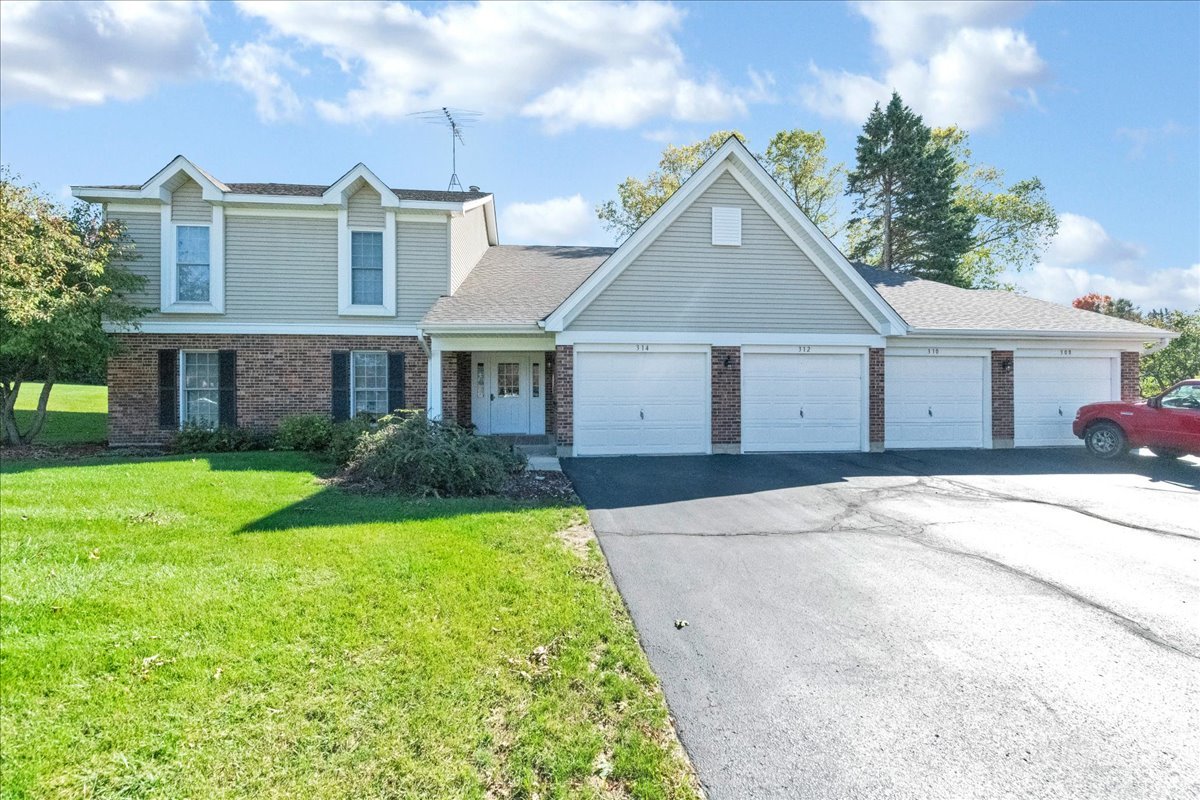 312 N Thornwood Drive Unit 0, Mchenry IL 60050
