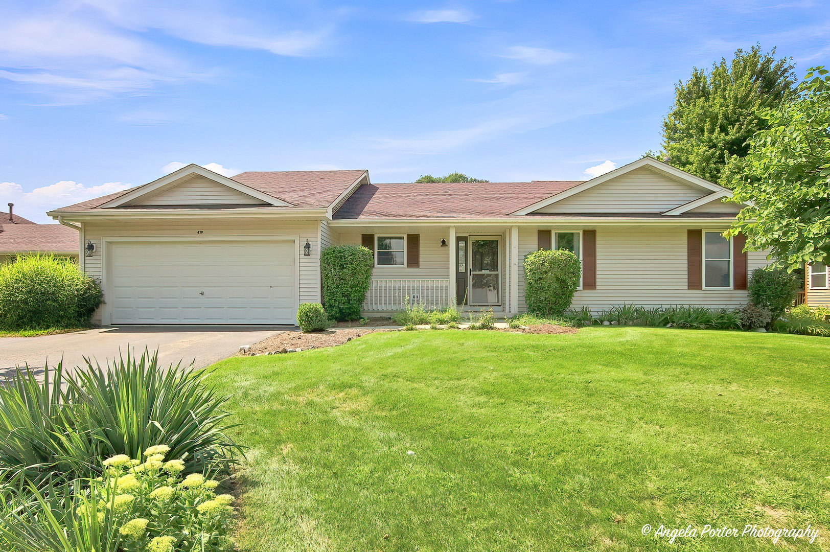 419 Wimbleton Trail, Mchenry IL 60050
