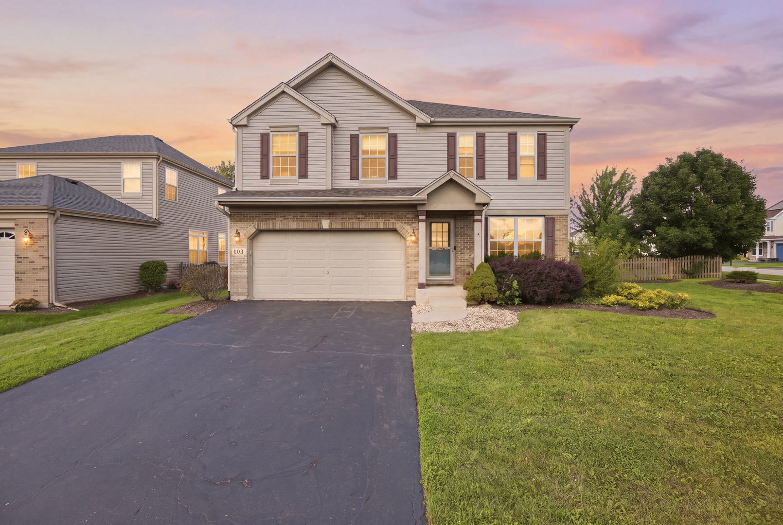 193 Bloomfield Drive, Woodstock IL 60098