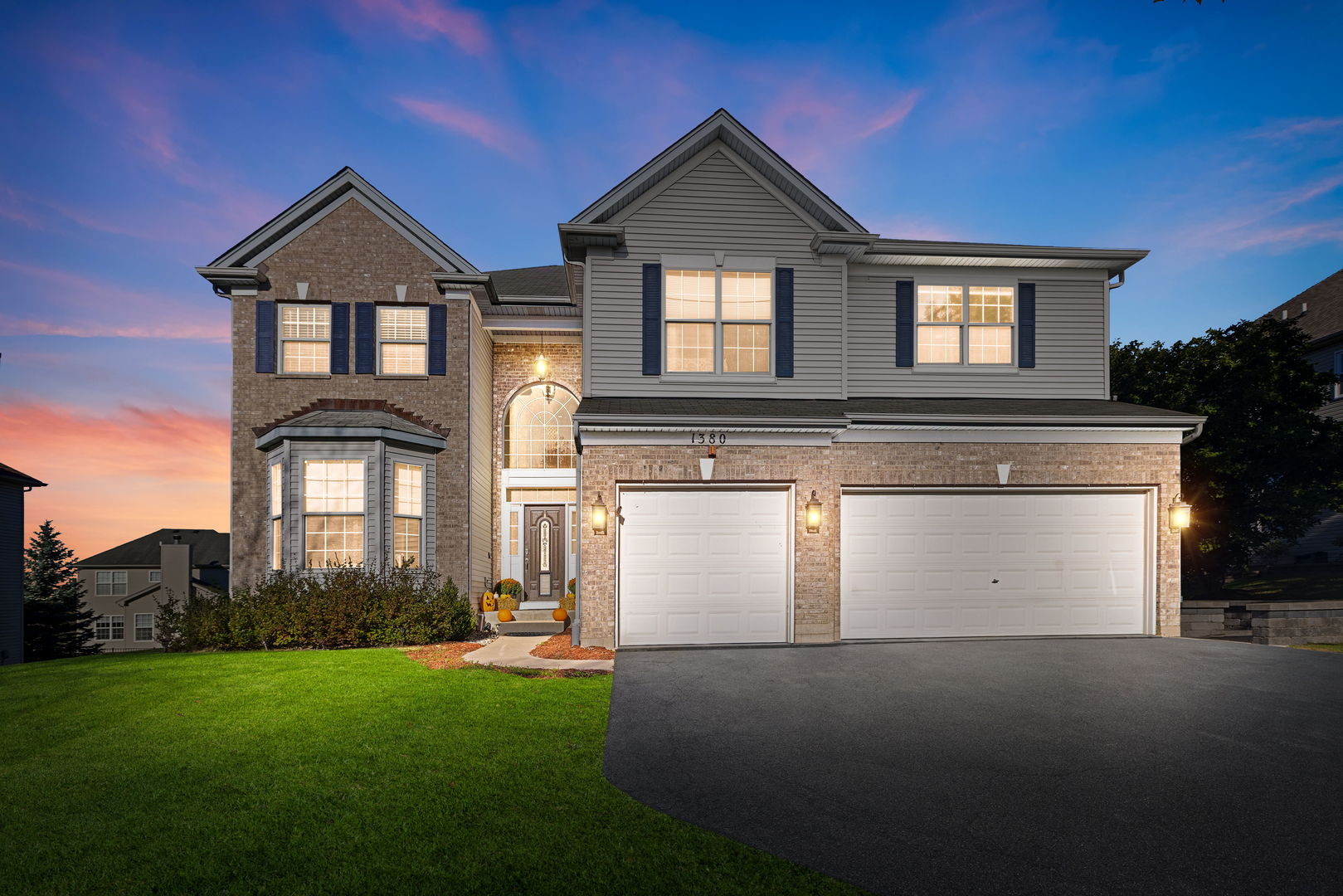 1380 Acorn Court, West Dundee IL 60118