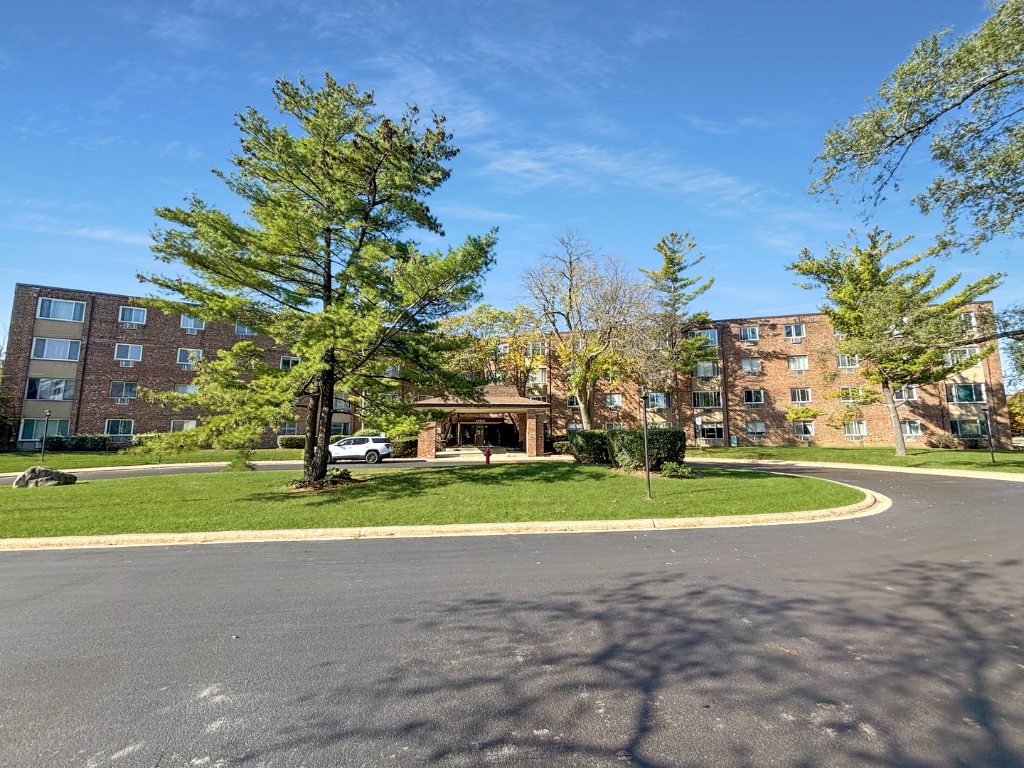 1500 Robin Circle Unit 206, Hoffman Estates IL 60169