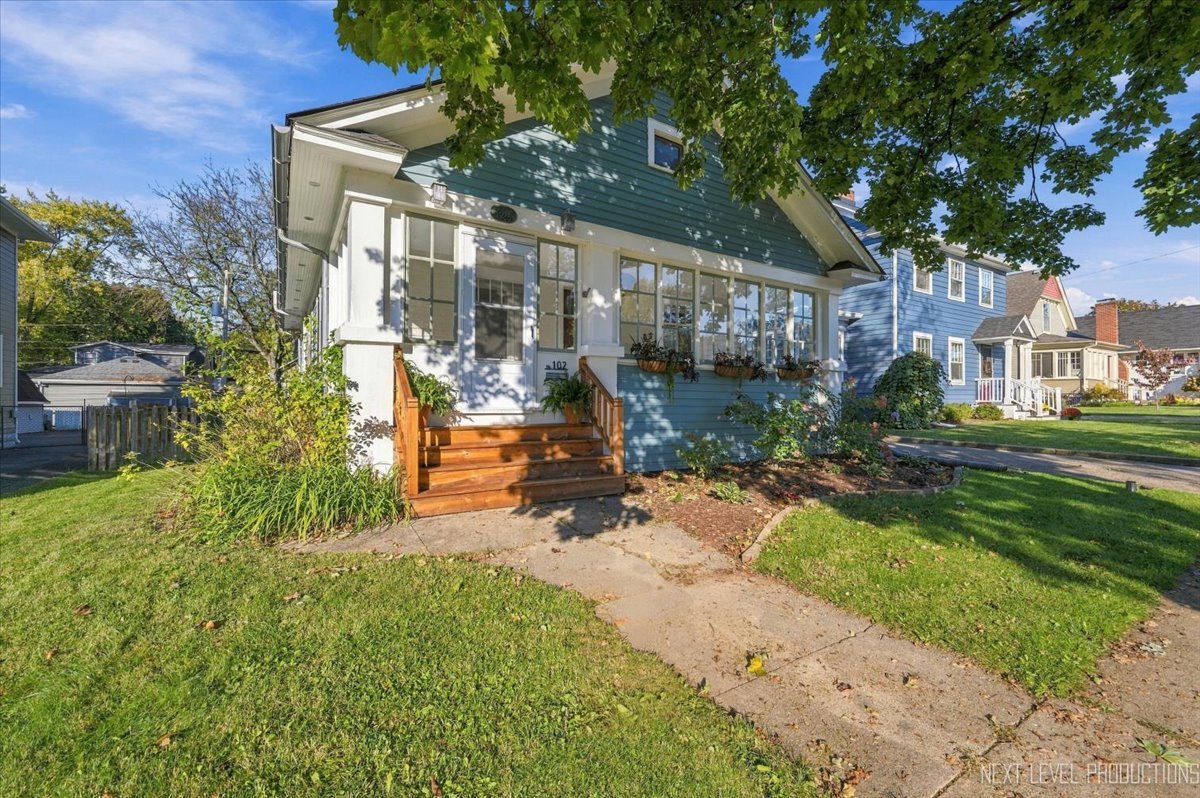 102 Anderson Boulevard, Geneva IL 60134