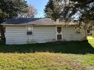 201 E Grand Avenue, Fox Lake IL 60020