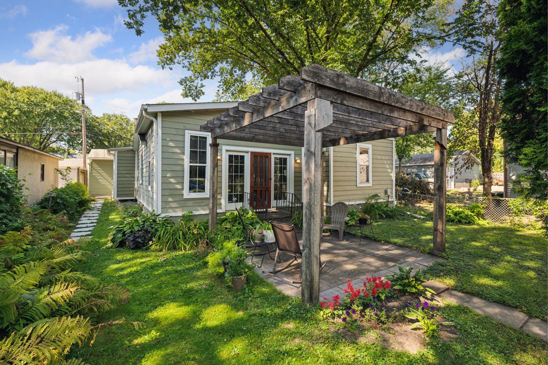 5512 32nd Avenue S, Minneapolis MN 55417