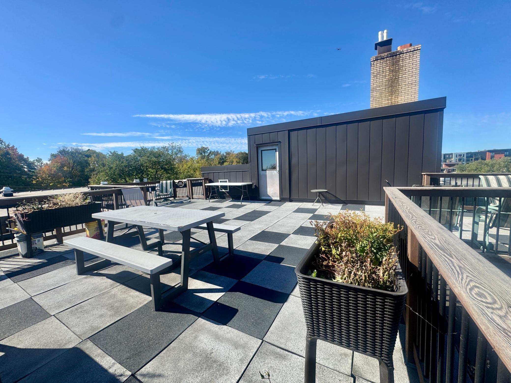 3150 Excelsior Boulevard Unit 211, Minneapolis MN 55416