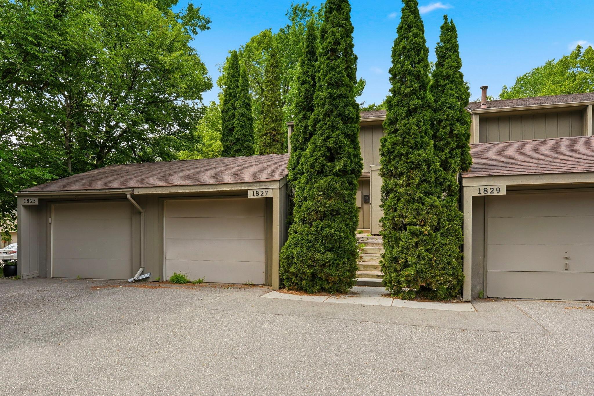 1827 Yuma Lane N, Plymouth MN 55447