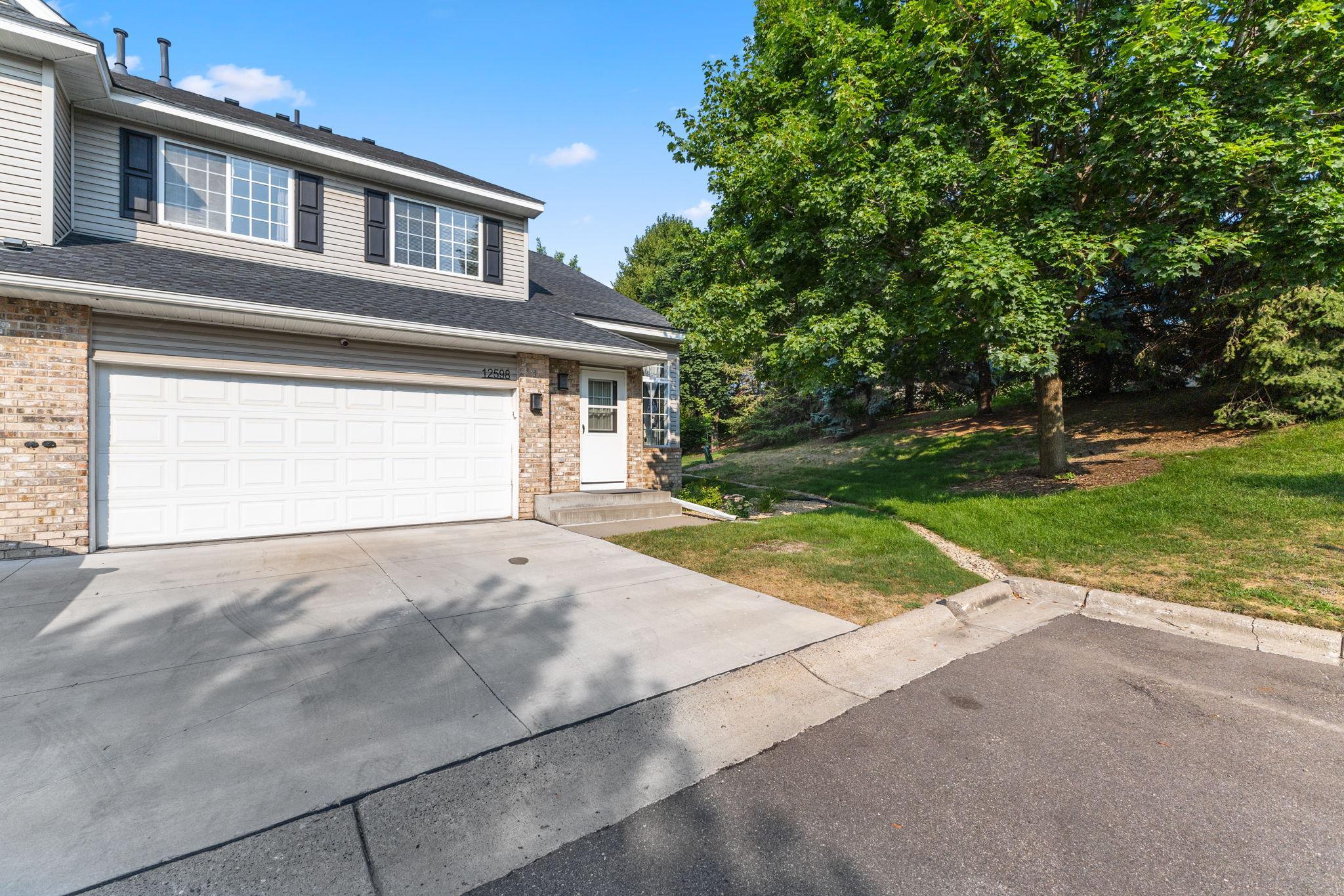 12598 74th Avenue N, Maple Grove MN 55369