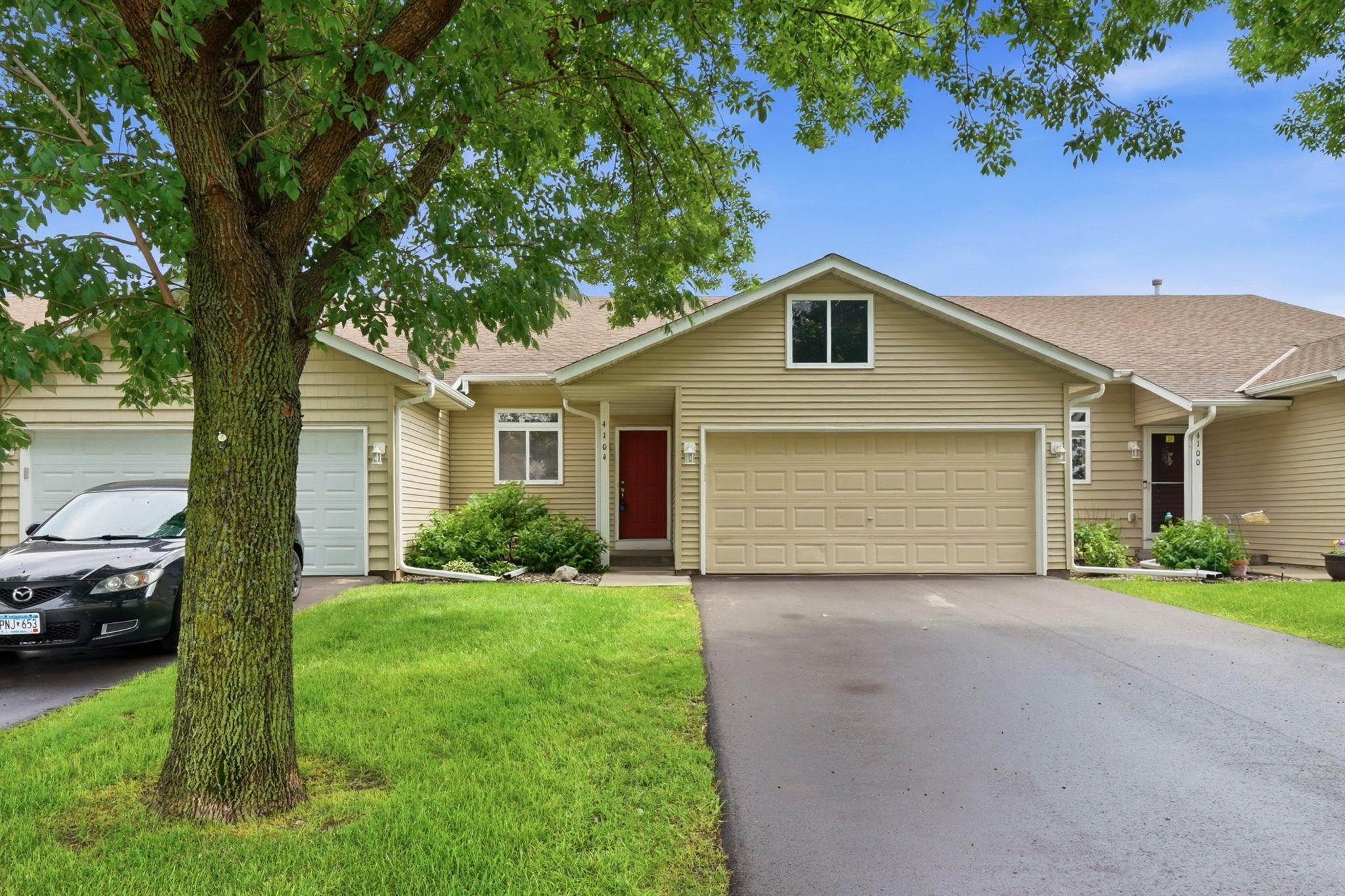 4104 Jarmann Lane, Shakopee MN 55379