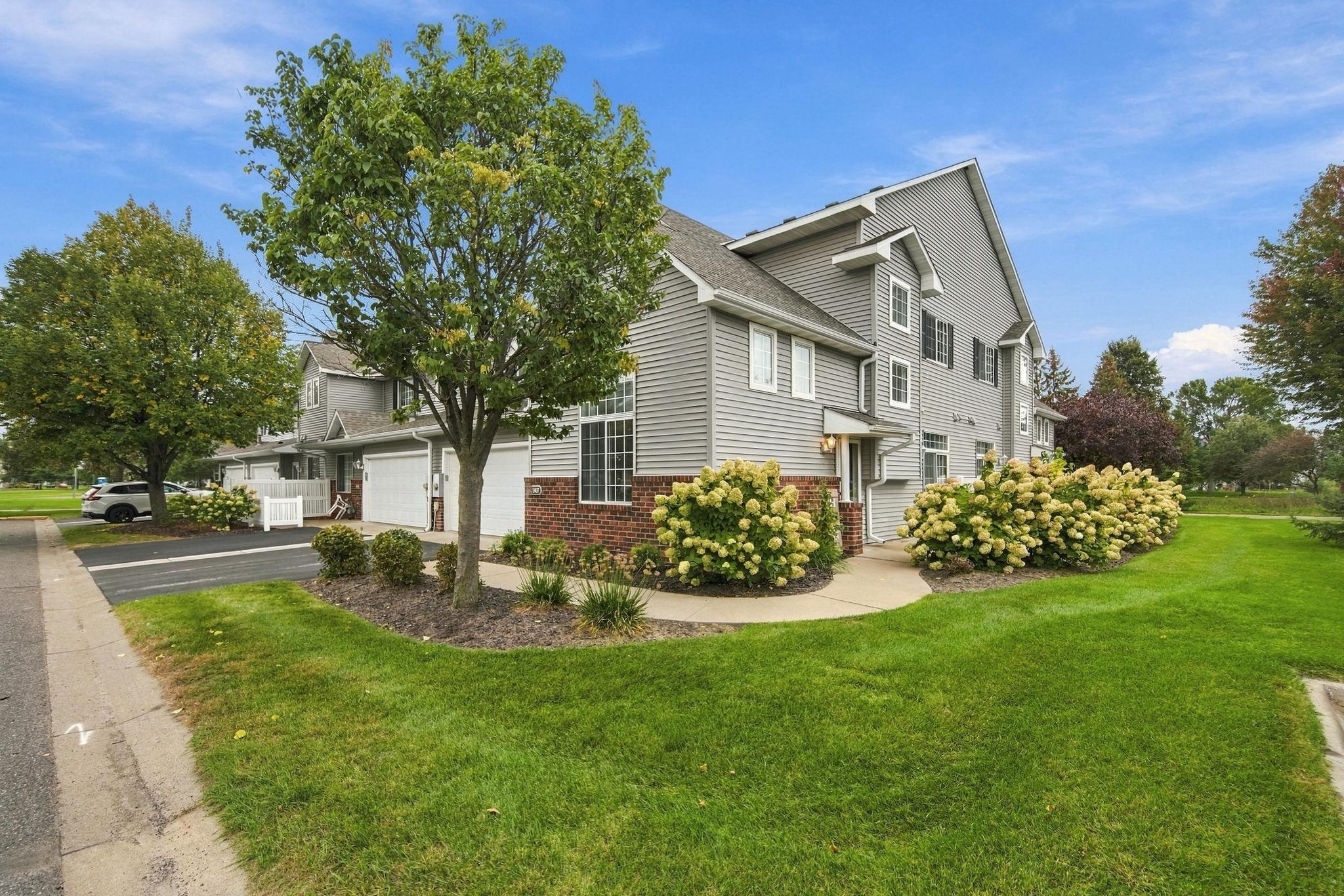 1907 111th Avenue NE, Blaine MN 55449