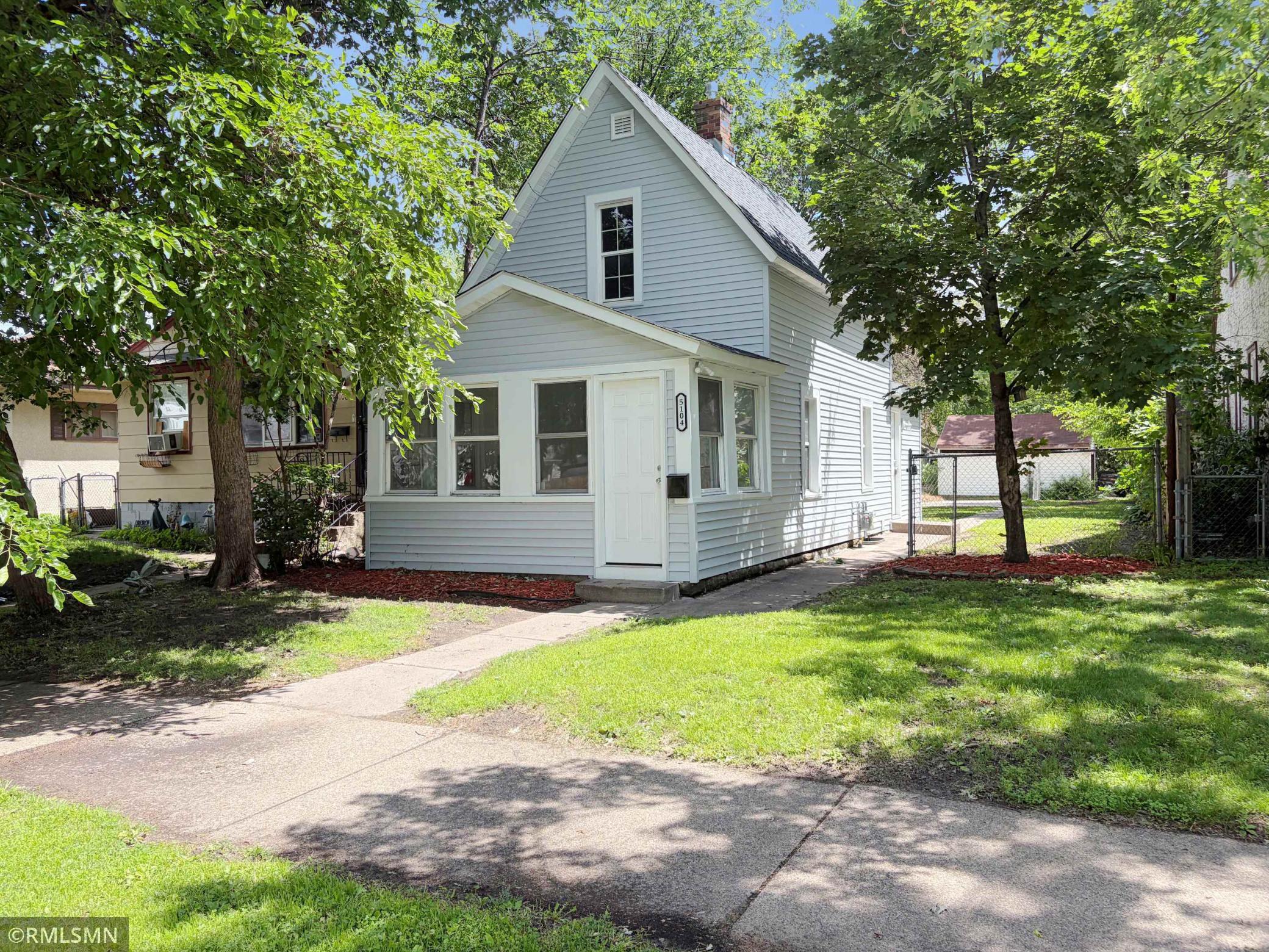 5104 Camden Avenue N, Minneapolis MN 55430