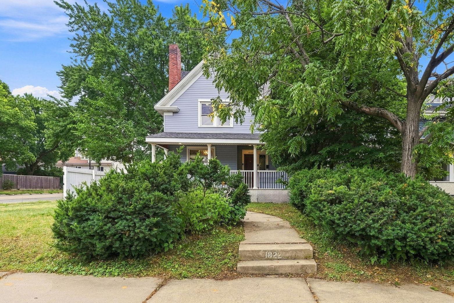 1822 Iglehart Avenue, Saint Paul MN 55104
