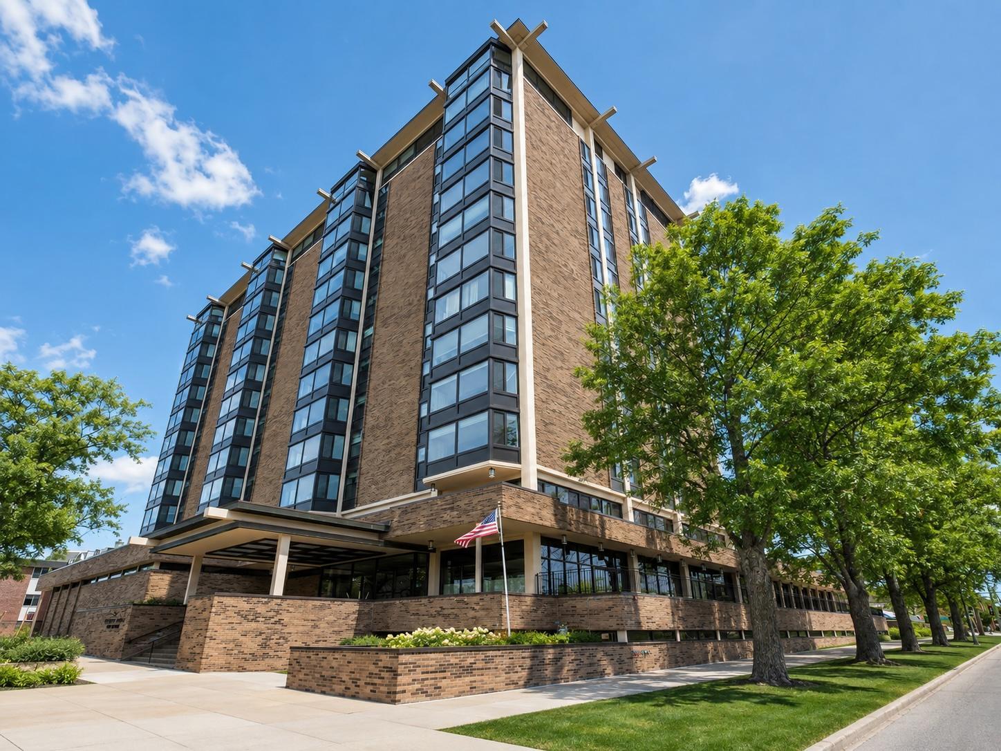207 5th Avenue SW Unit 202, Rochester MN 55902