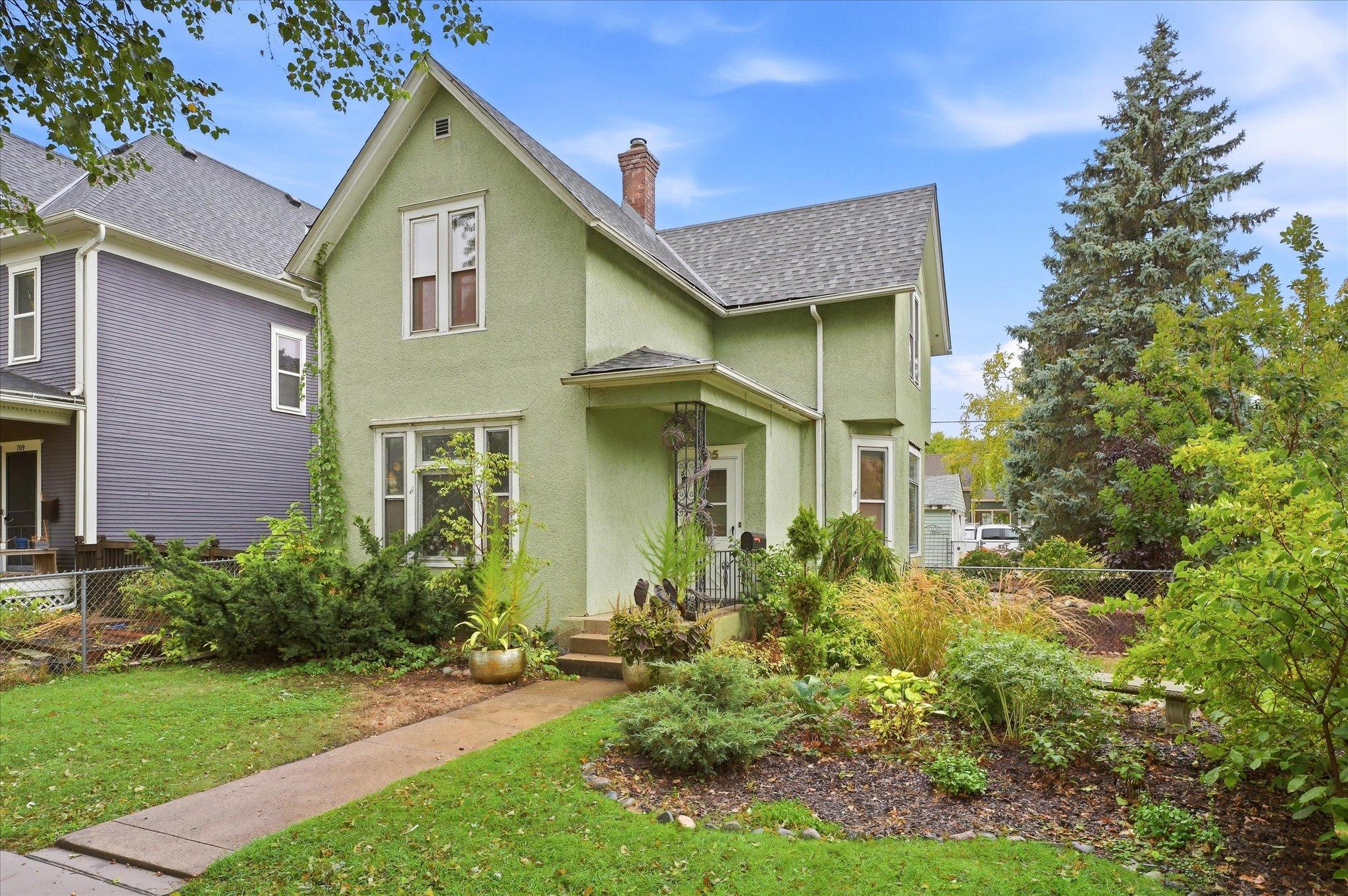 705 Jefferson Avenue, Saint Paul MN 55102
