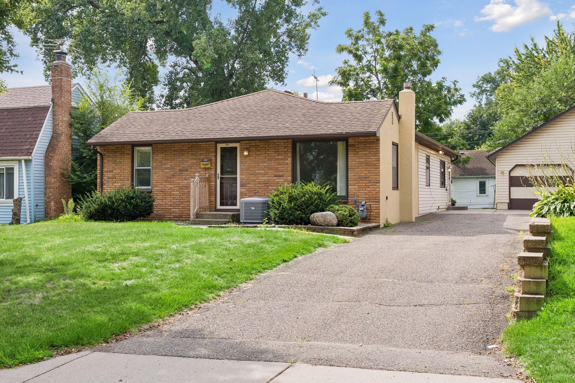 96 Orange Avenue W, Saint Paul MN 55117