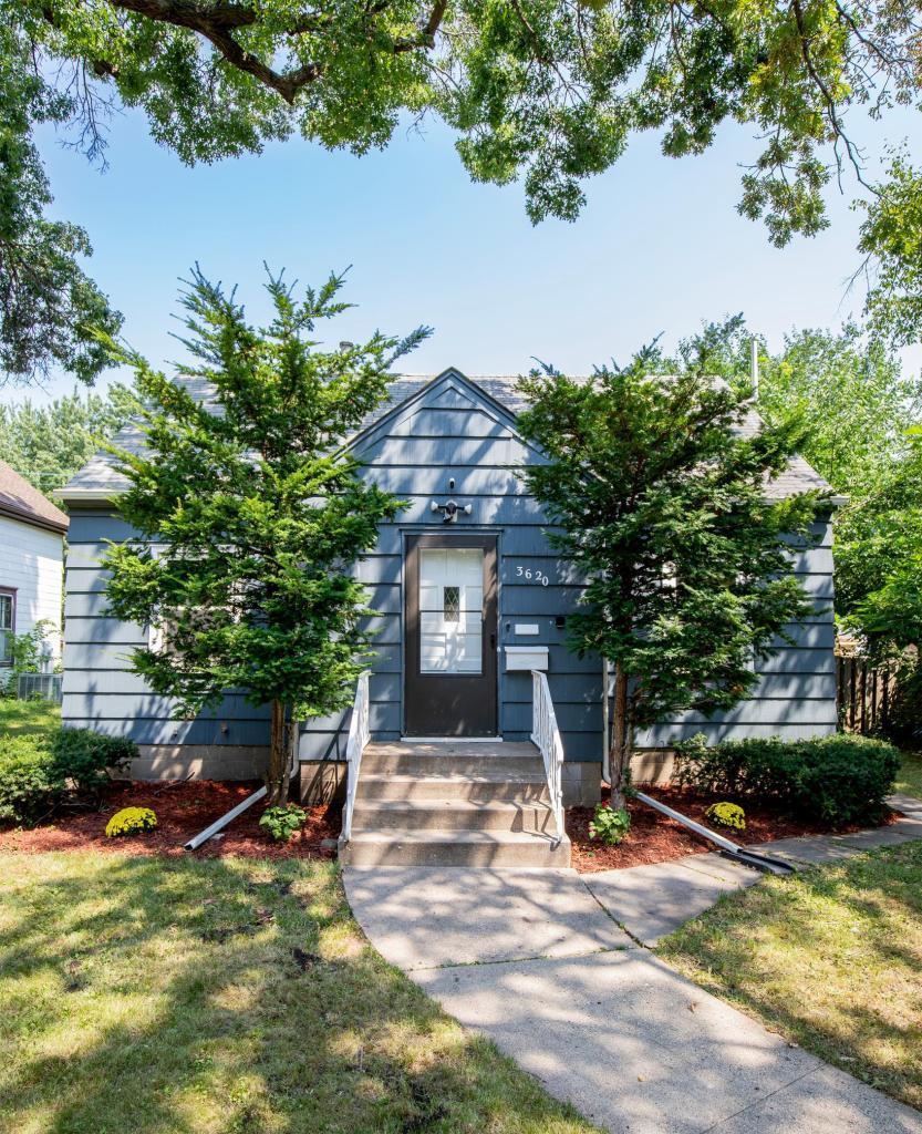 3620 Sheridan Avenue N, Minneapolis MN 55412