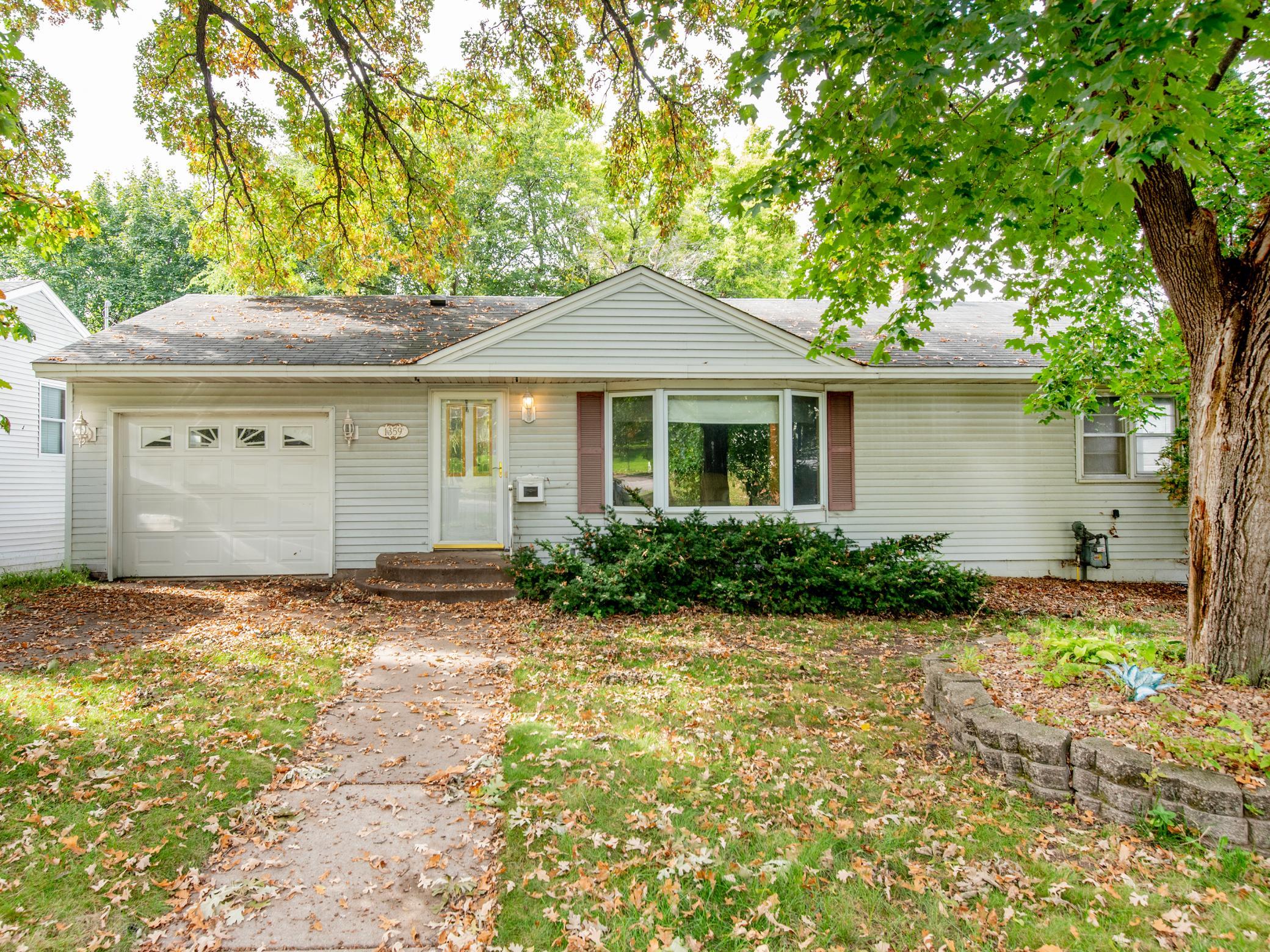 1359 Sumner Street, Saint Paul MN 55116