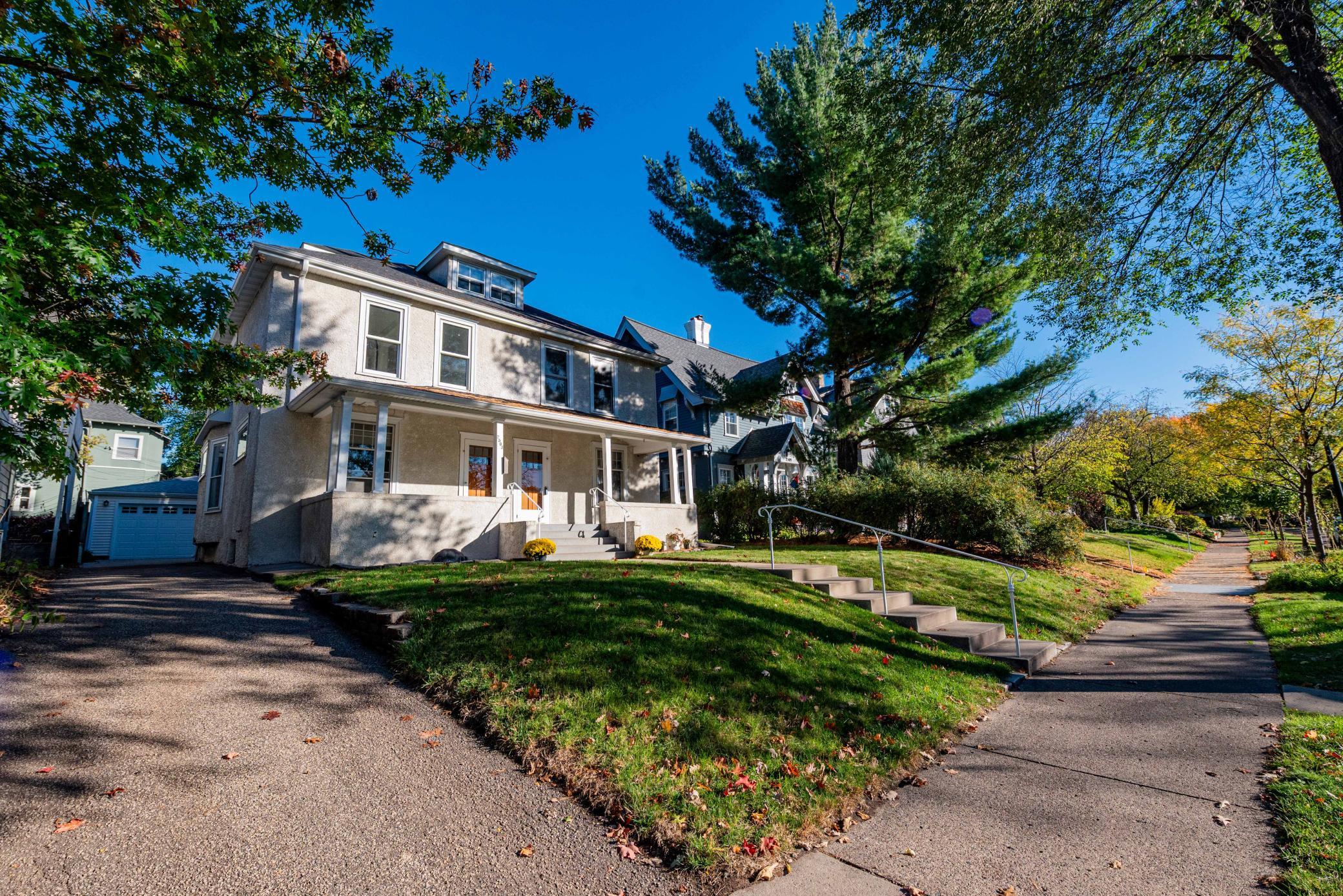 2503 Irving Avenue S, Minneapolis MN 55405
