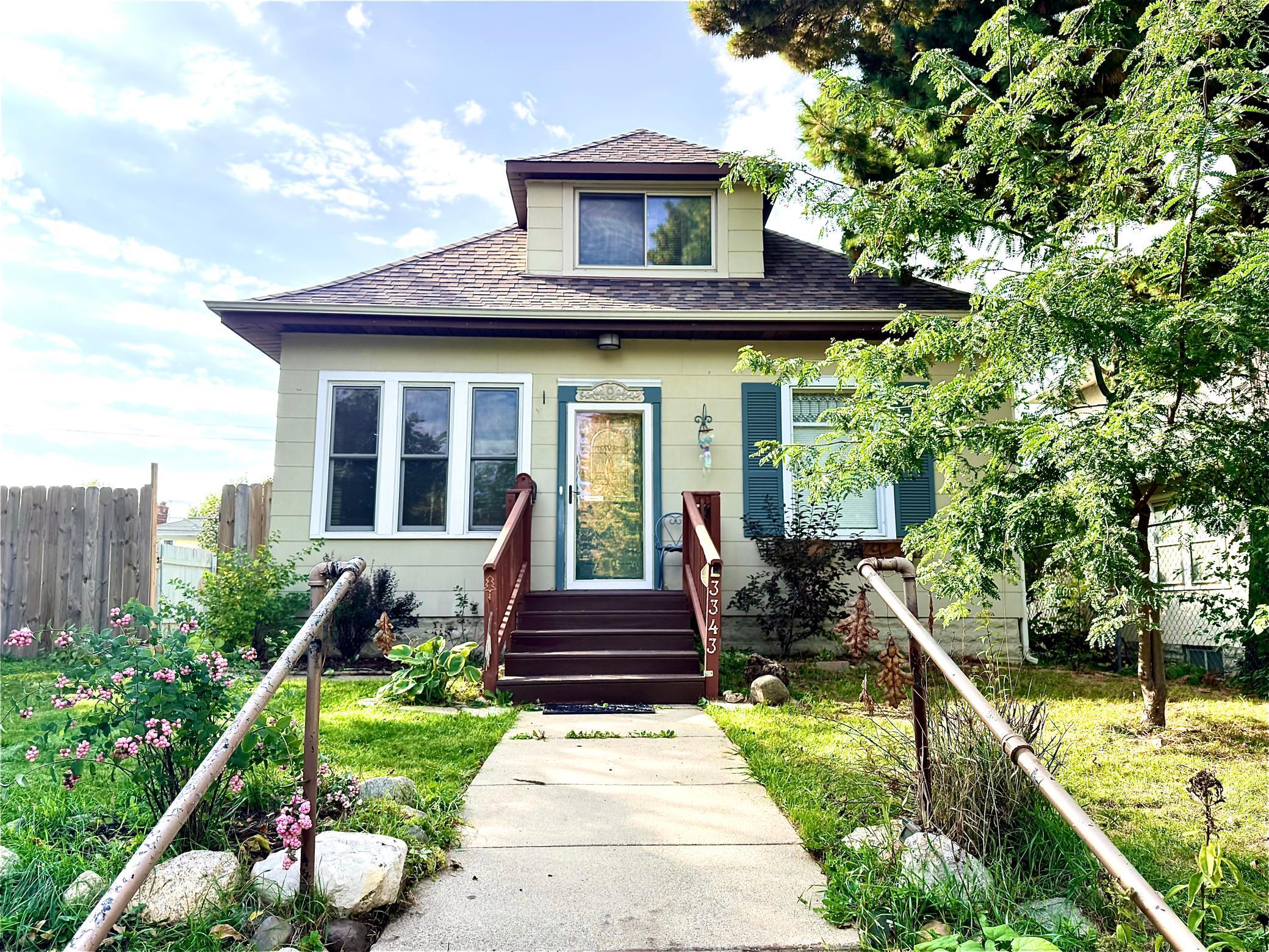 3343 Girard Avenue N, Minneapolis MN 55412