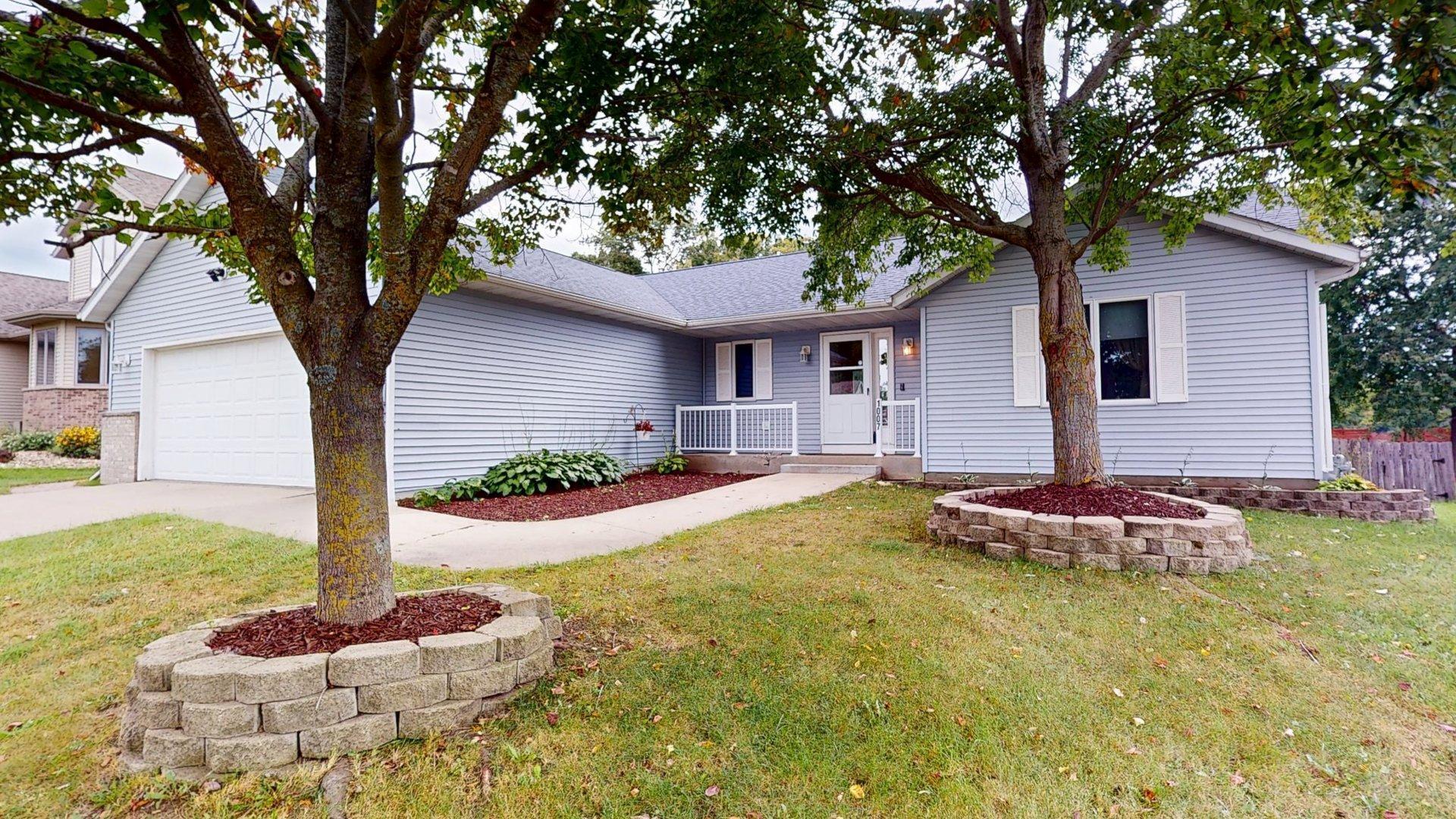 1007 Golfers Court SE, Rochester MN 55904