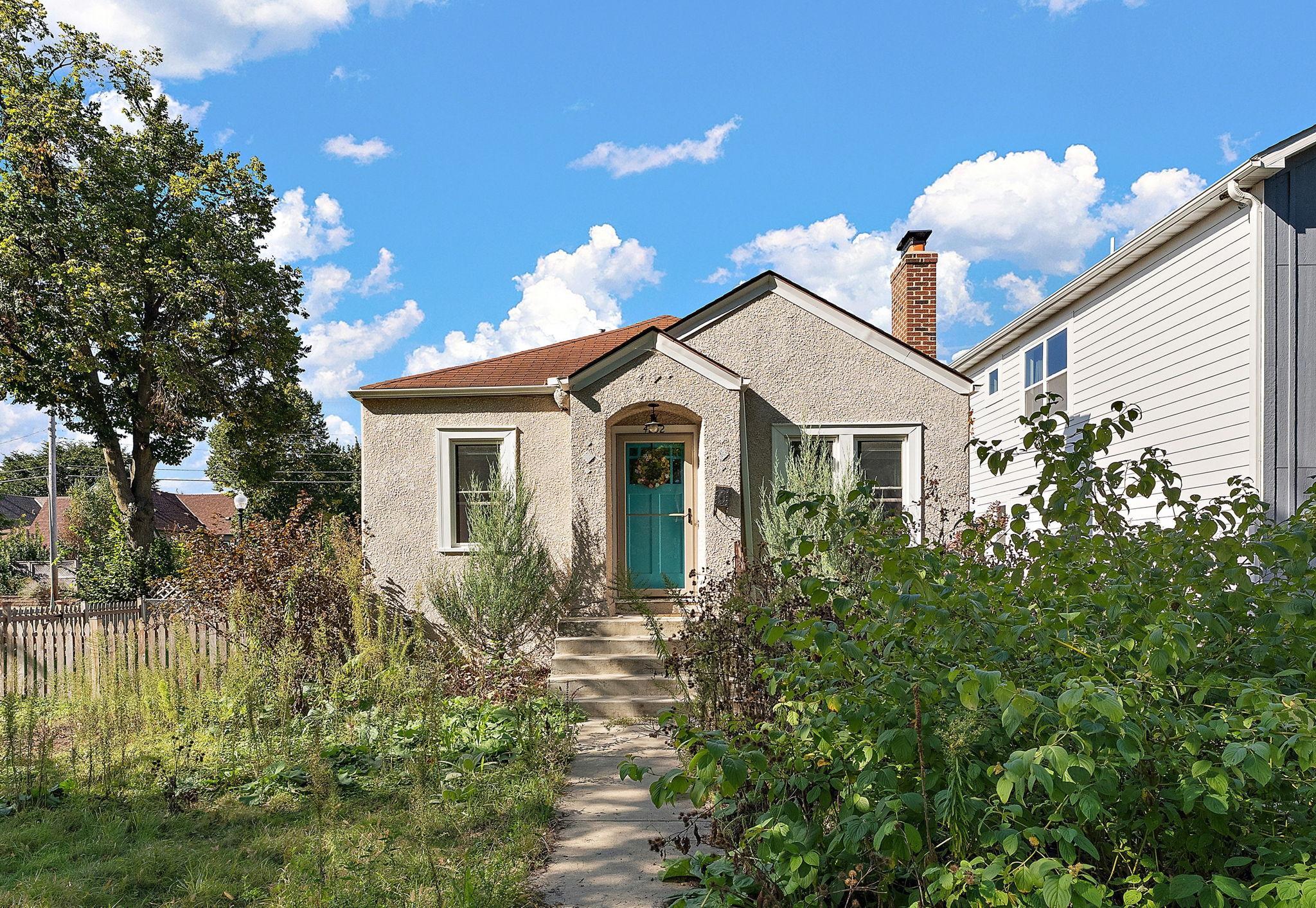 4252 Oakland Avenue, Minneapolis MN 55407