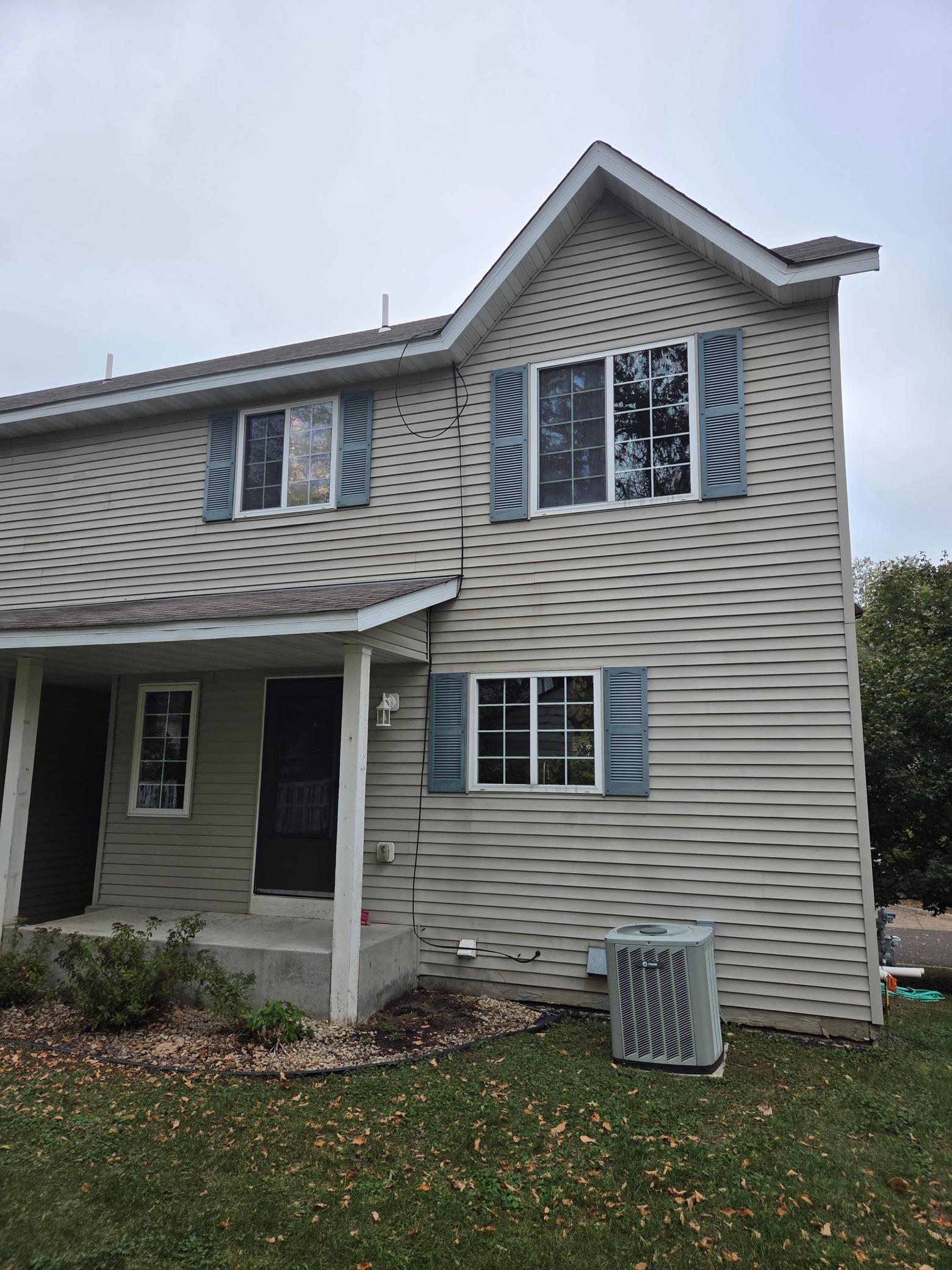 12 City View Lane, Saint Paul MN 55107