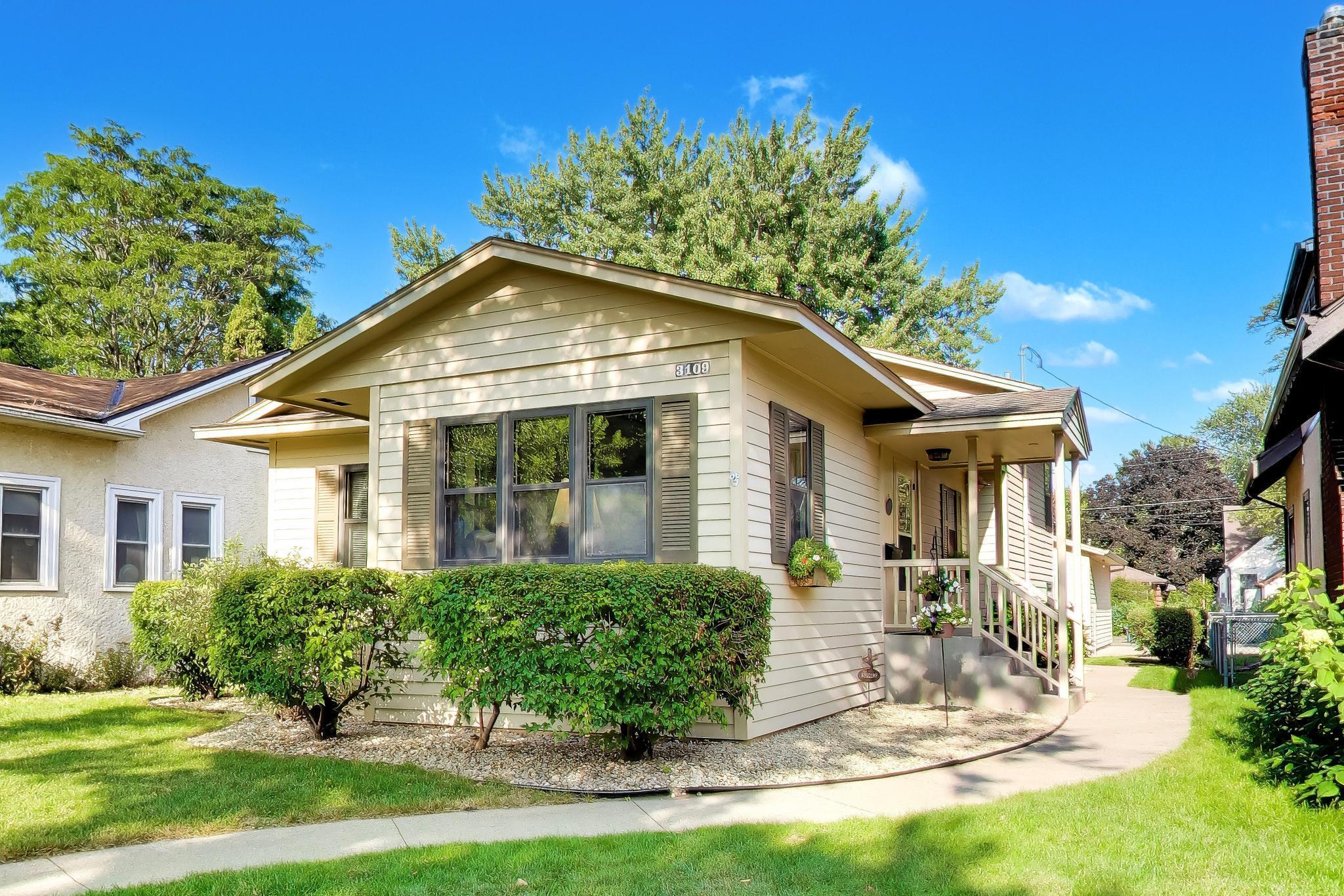 3109 35th Avenue S, Minneapolis MN 55406