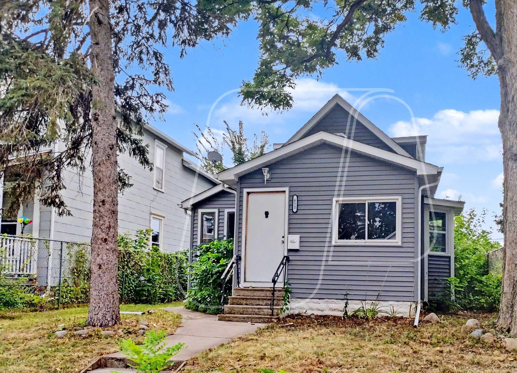 652 Watson Avenue, Saint Paul MN 55102