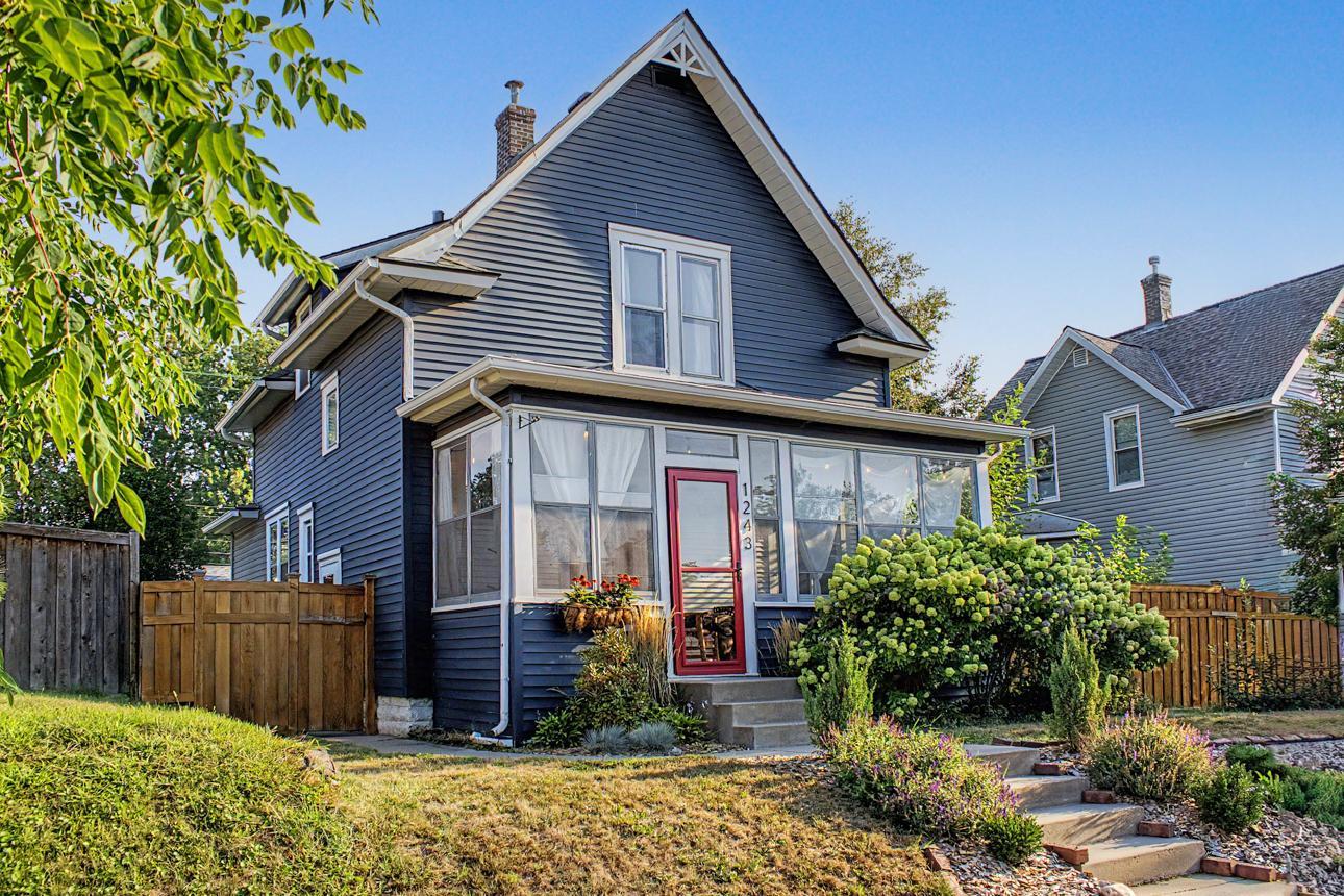 1243 Randolph Avenue, Saint Paul MN 55105