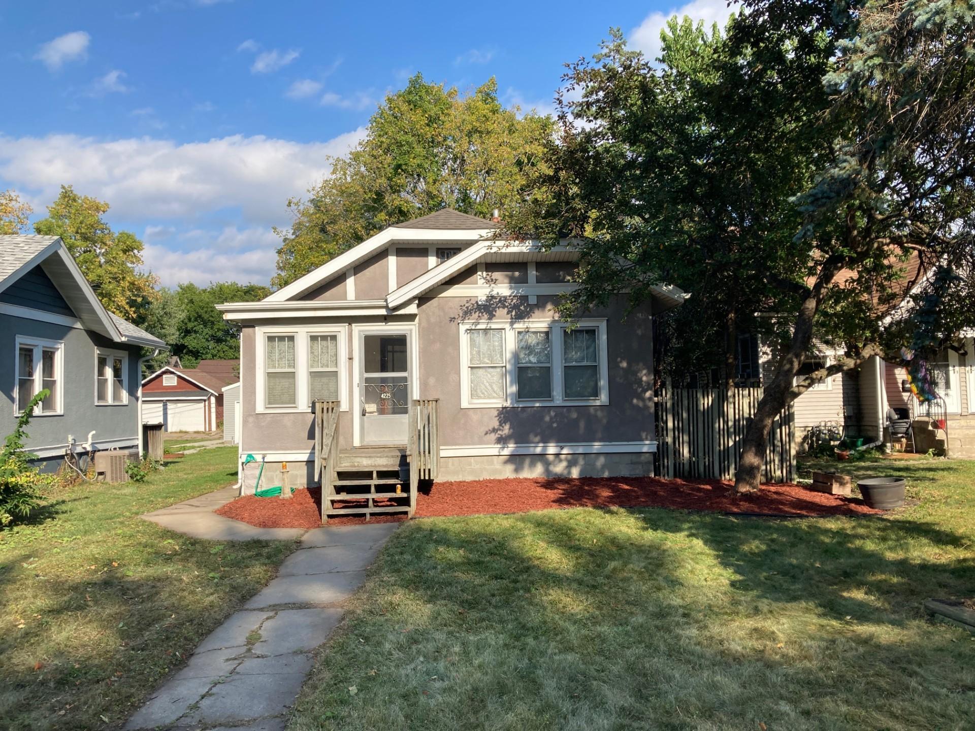 4225 Snelling Avenue, Minneapolis MN 55406