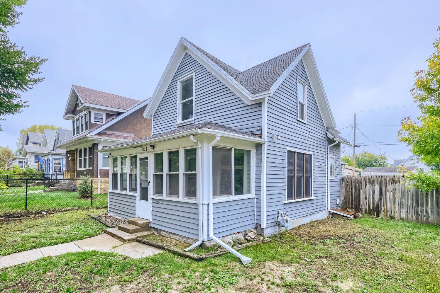 3102 Morgan Avenue N, Minneapolis MN 55411