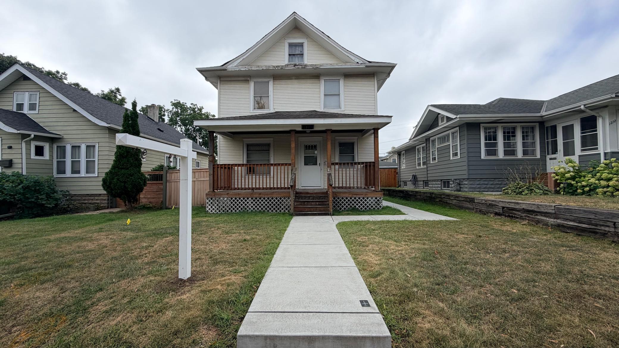 1270 Randolph Avenue, Saint Paul MN 55105