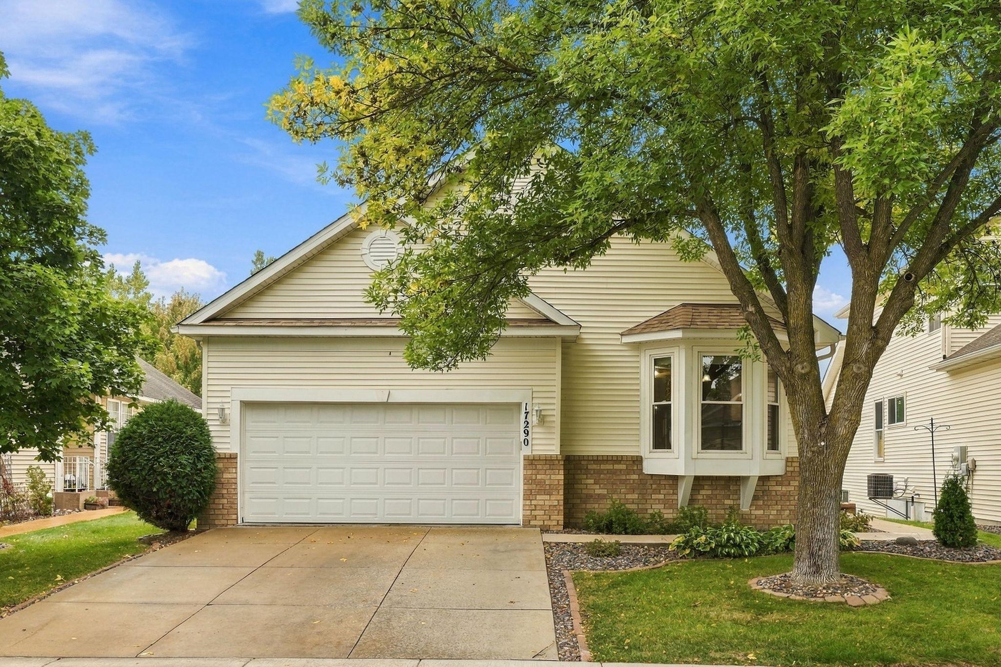 17290 90th Avenue N, Maple Grove MN 55311