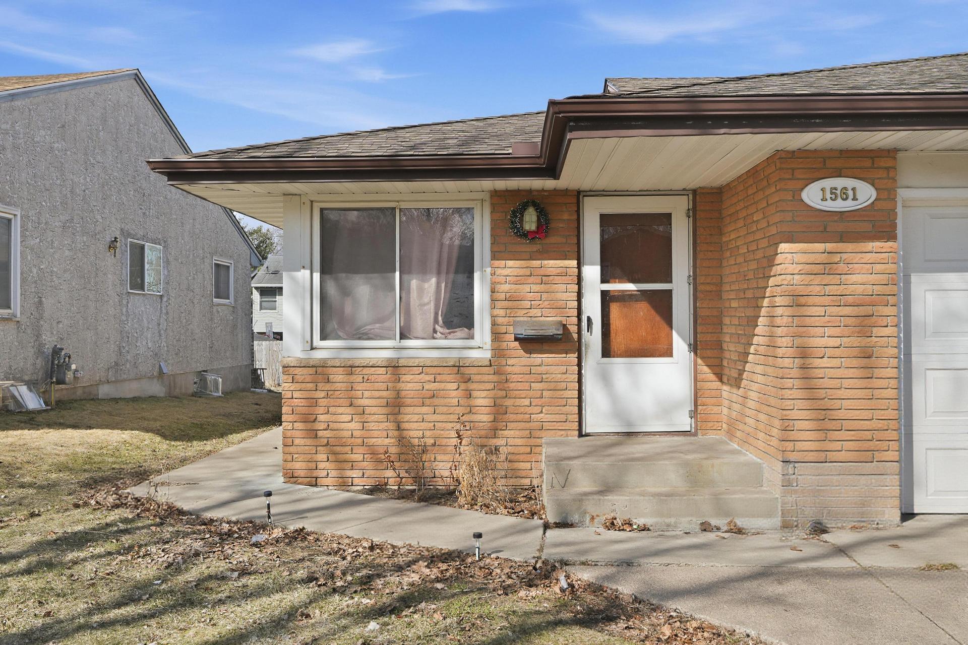 1561 Clarence Street, Saint Paul MN 55106