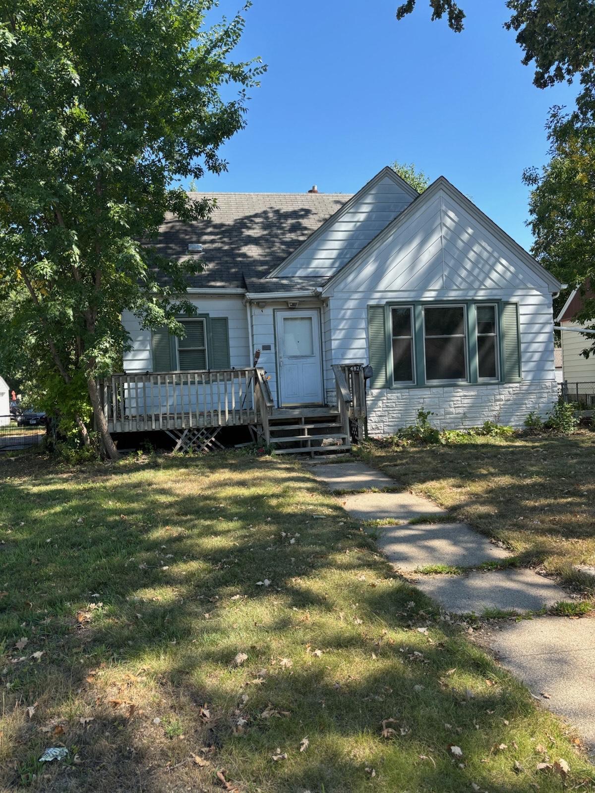4826 Fremont Avenue N, Minneapolis MN 55430