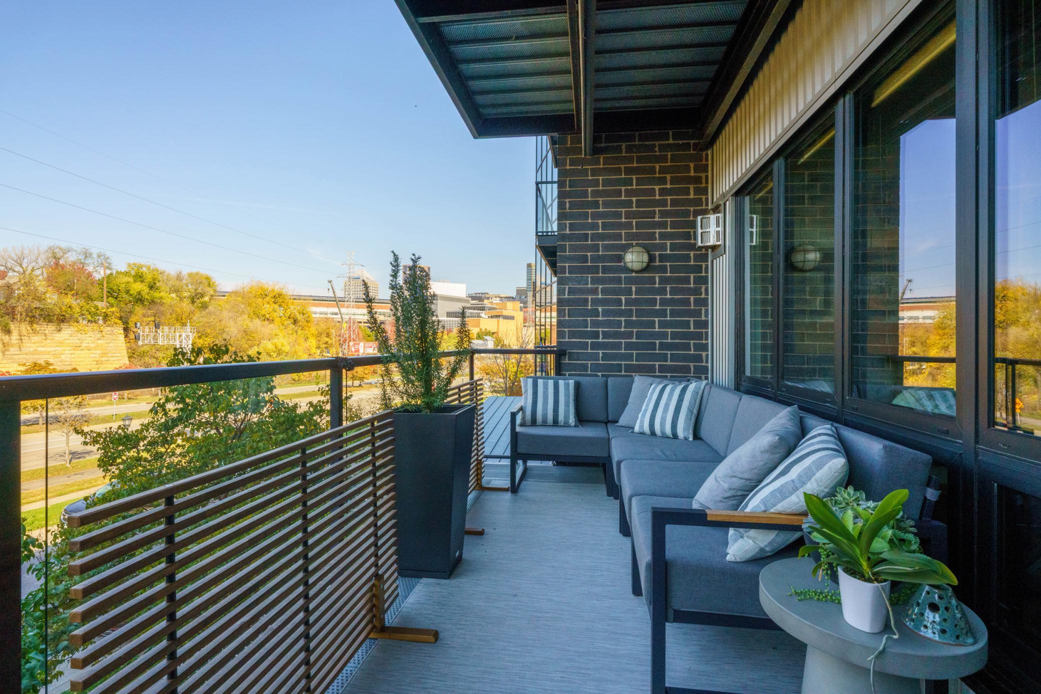 256 Spring Street Unit 214, Saint Paul MN 55102