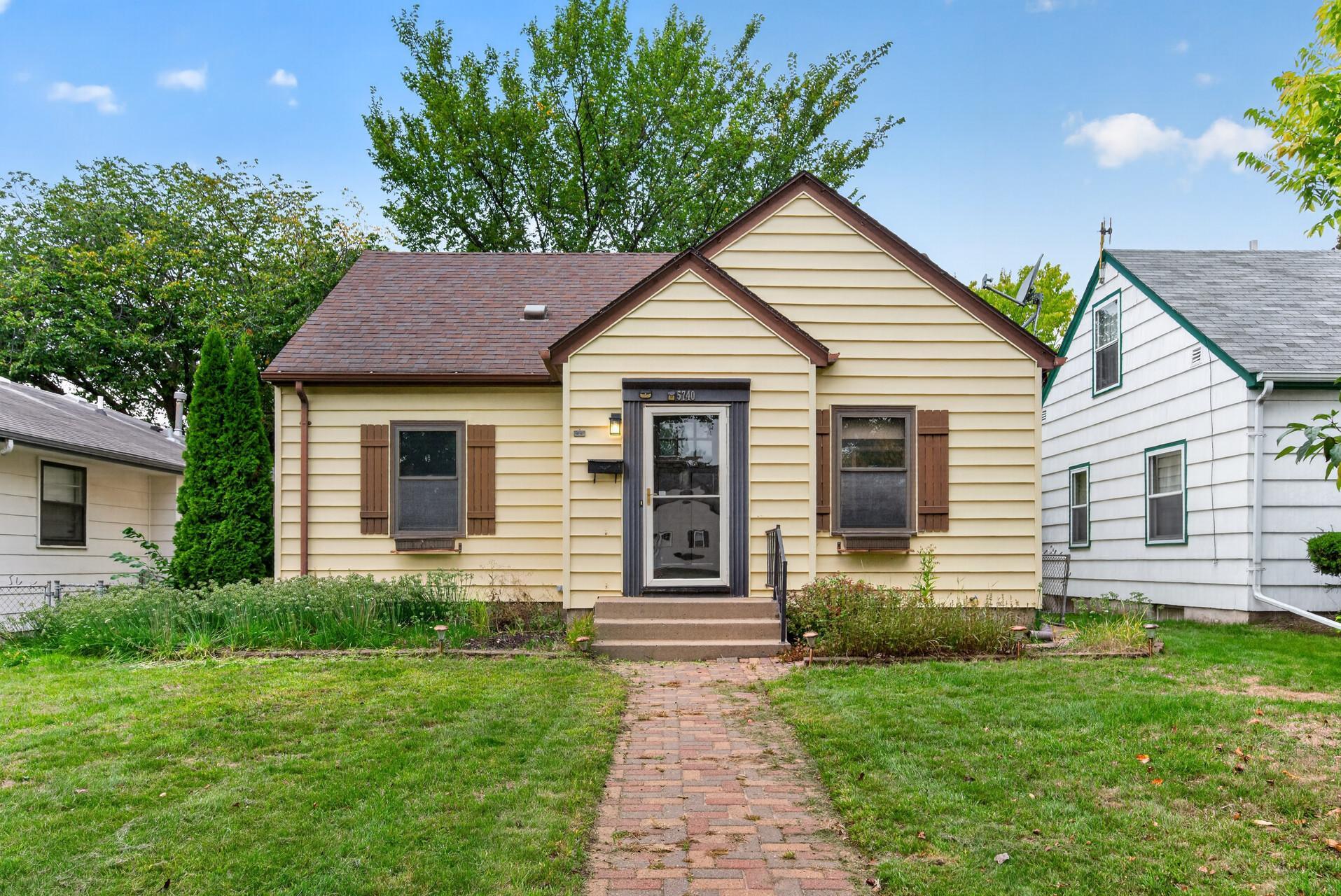 5740 22nd Avenue S, Minneapolis MN 55417