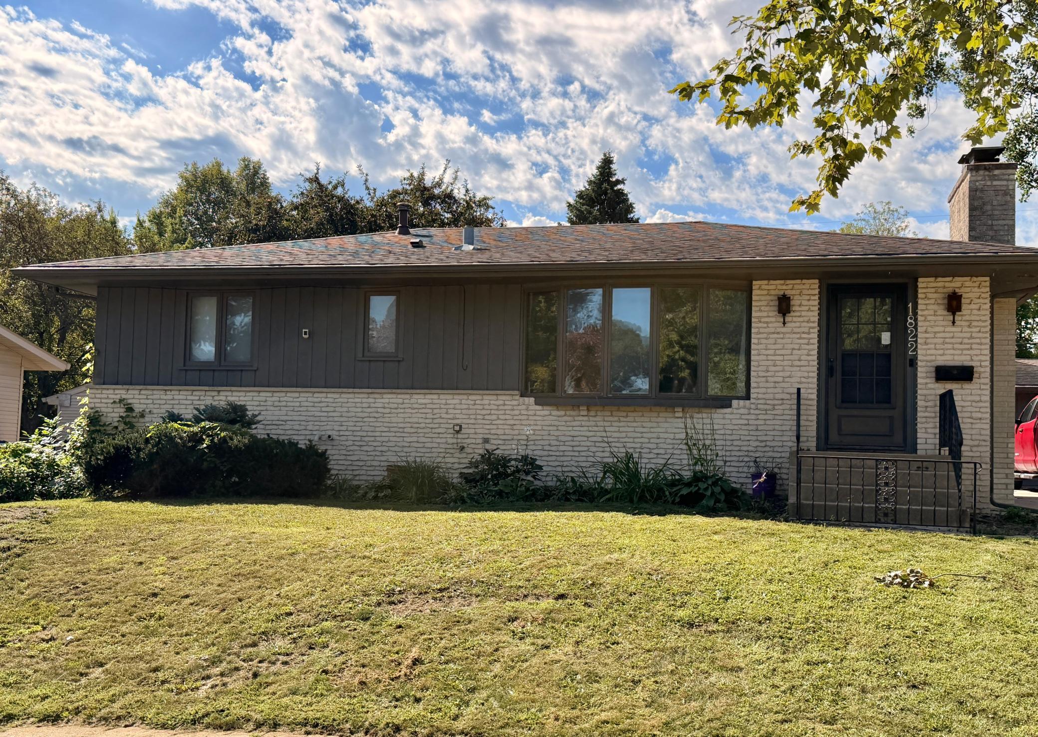 1822 35th Street NW, Rochester MN 55901