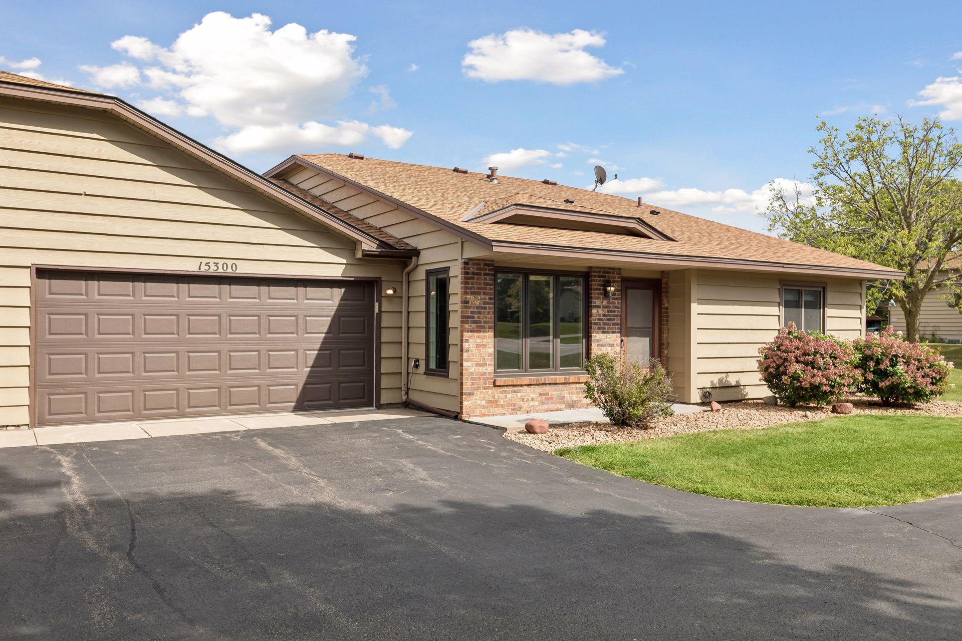 15300 40th Avenue N, Plymouth MN 55446