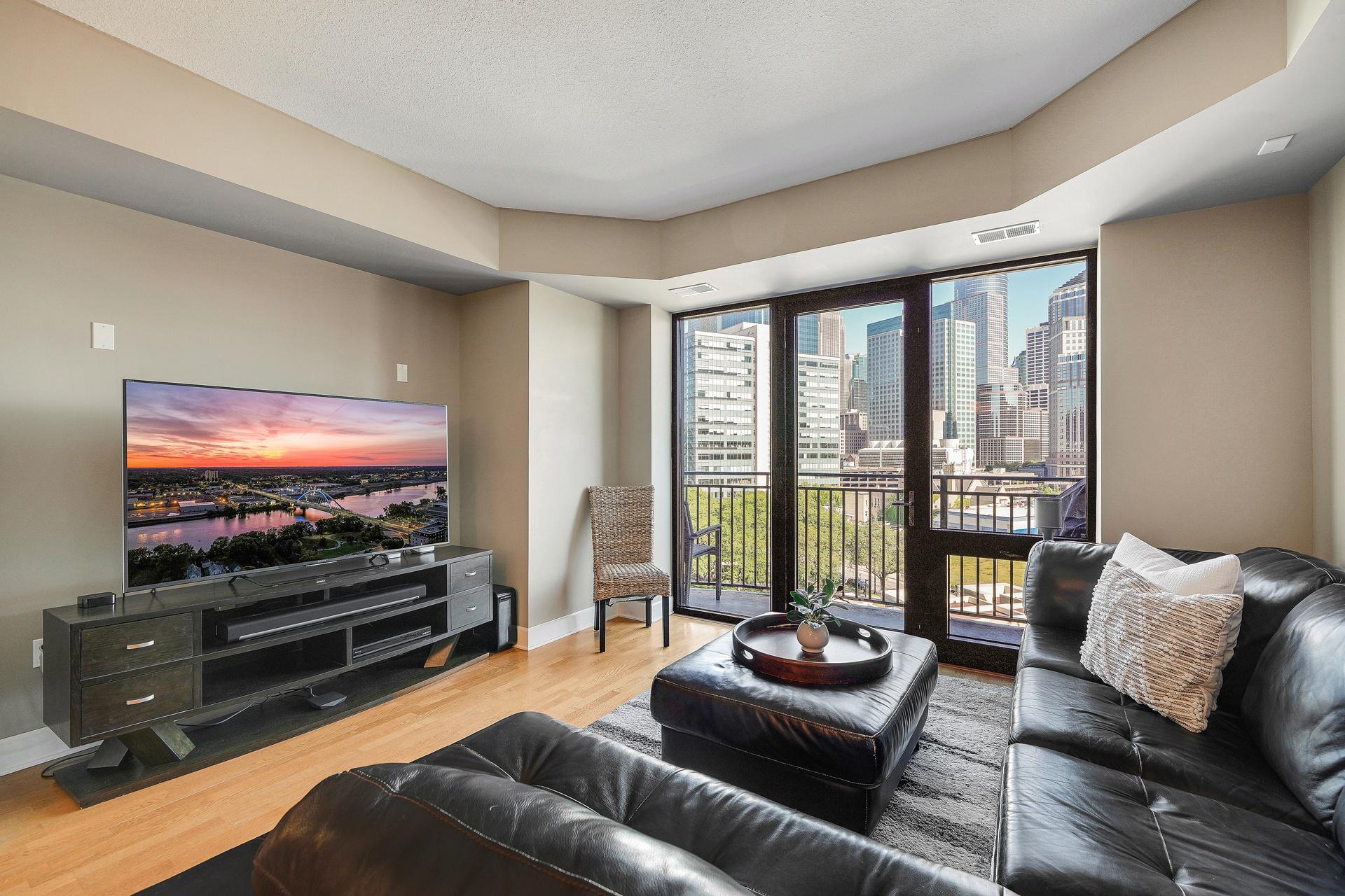 500 E Grant Street Unit 709, Minneapolis MN 55404
