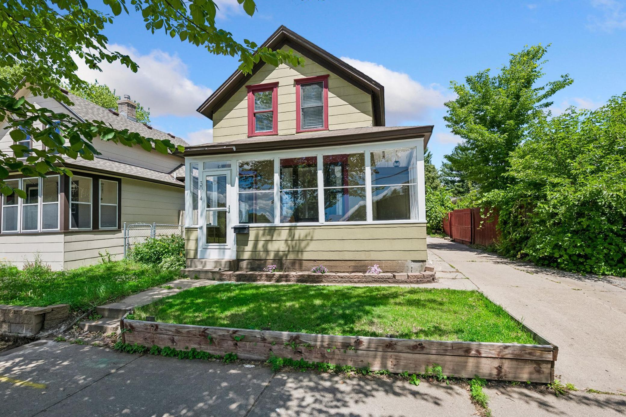 3014 E 26th Street, Minneapolis MN 55406